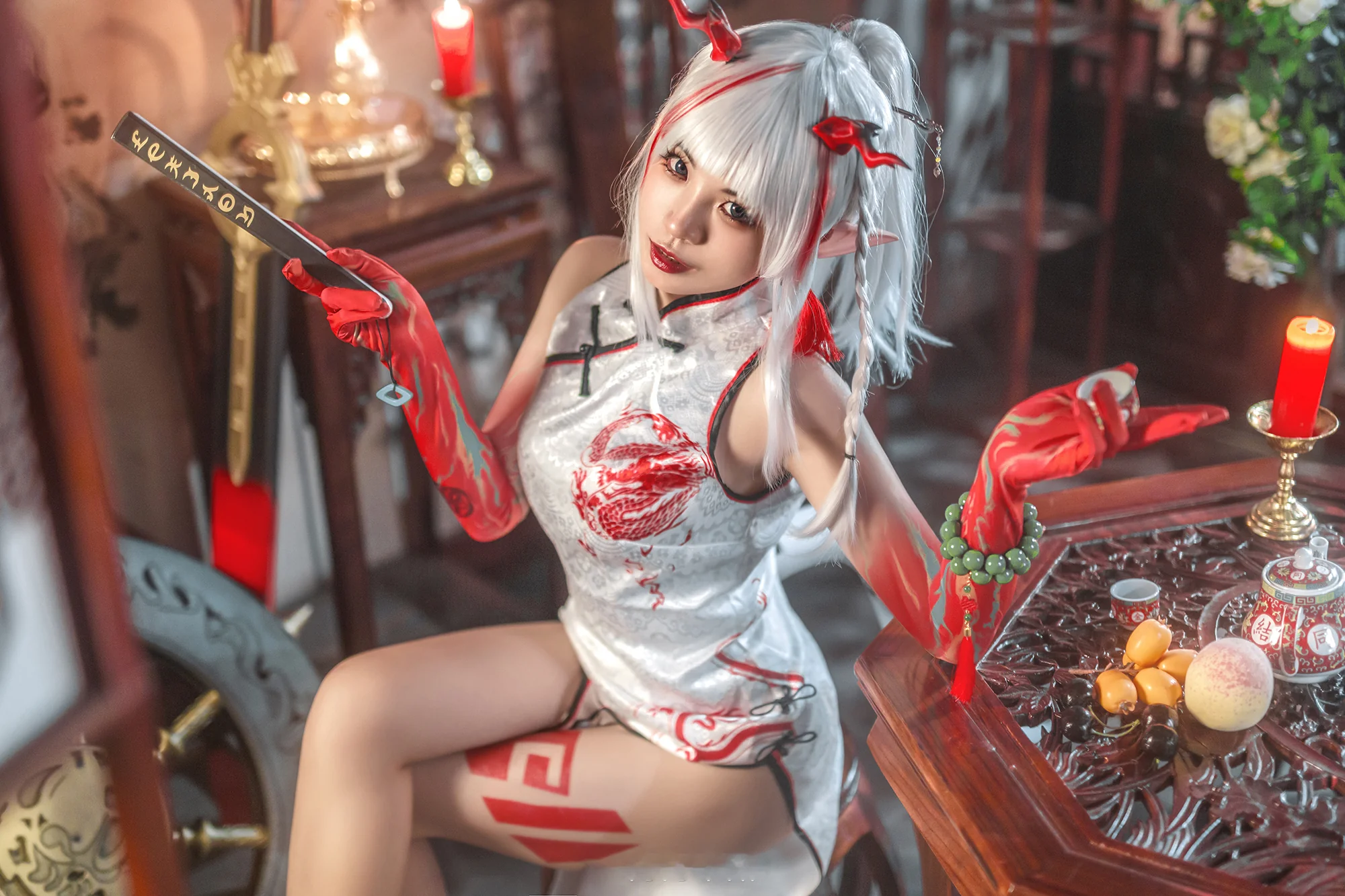 《明日方舟》乐逍遥·年COS写真