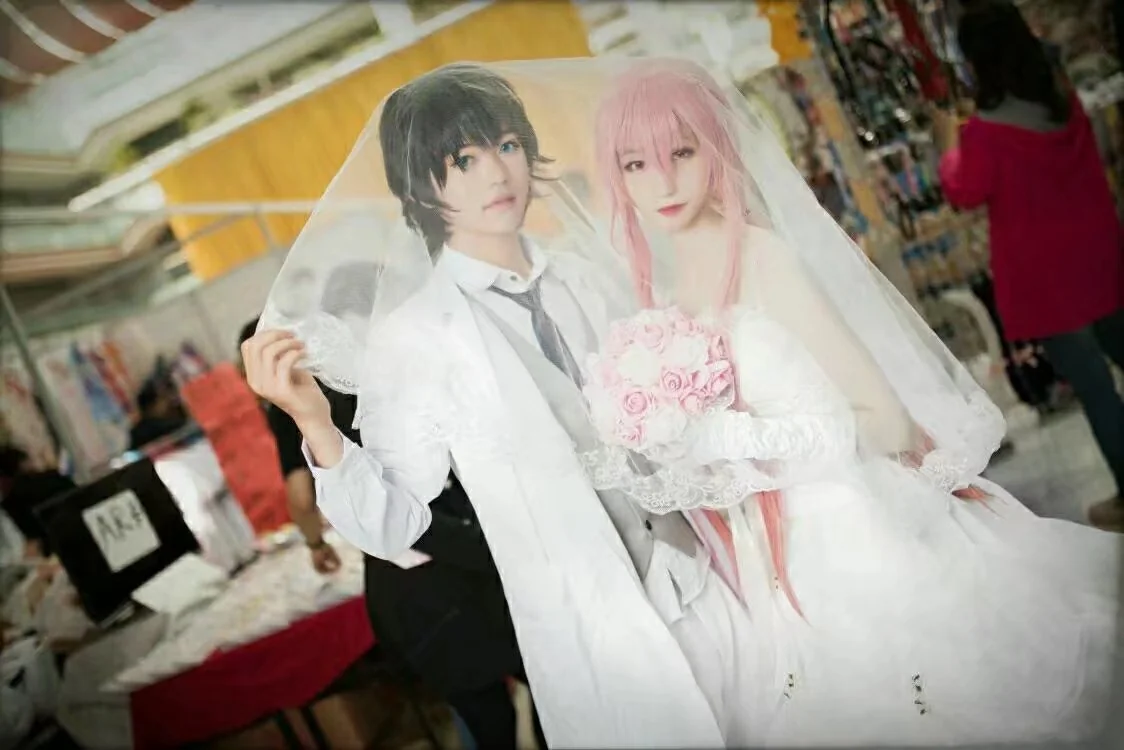 未来日记 我妻由乃天野雪辉花嫁COS写真