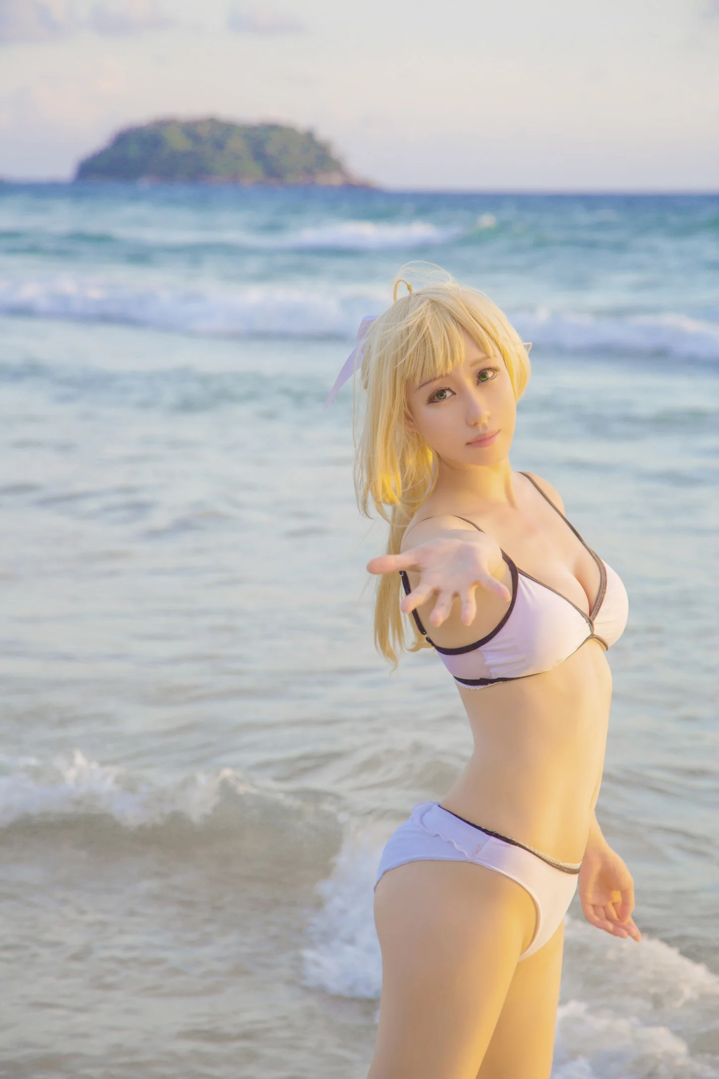 吾王の听海，saberlily COS写真