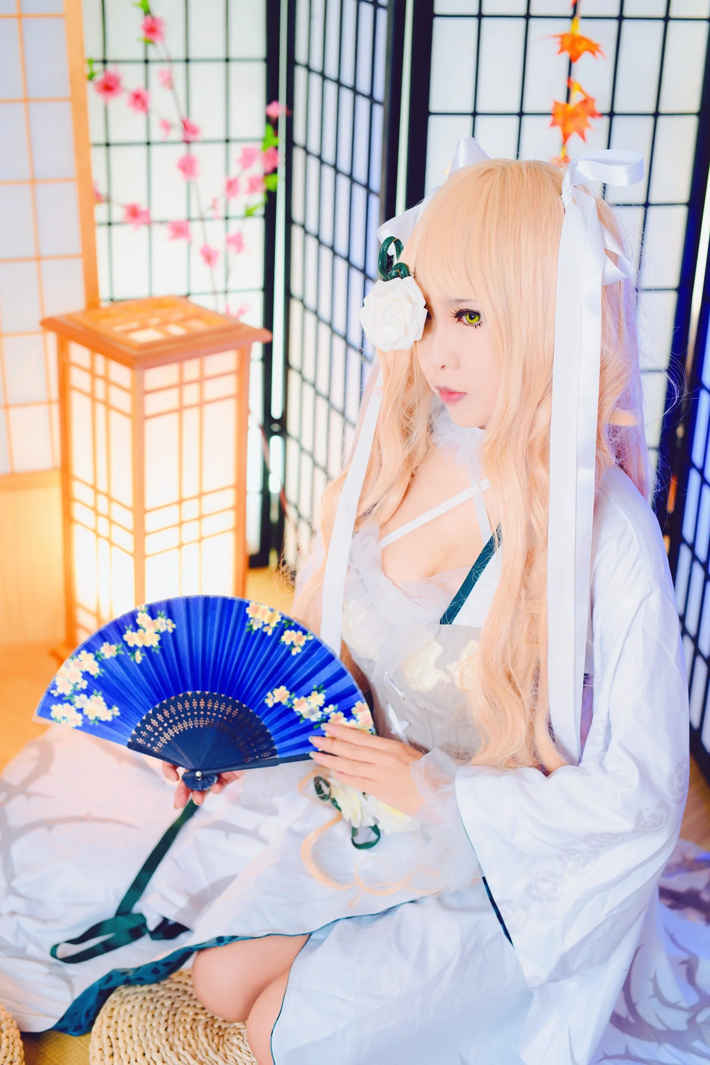 蔷薇少女雪华绮晶COS写真