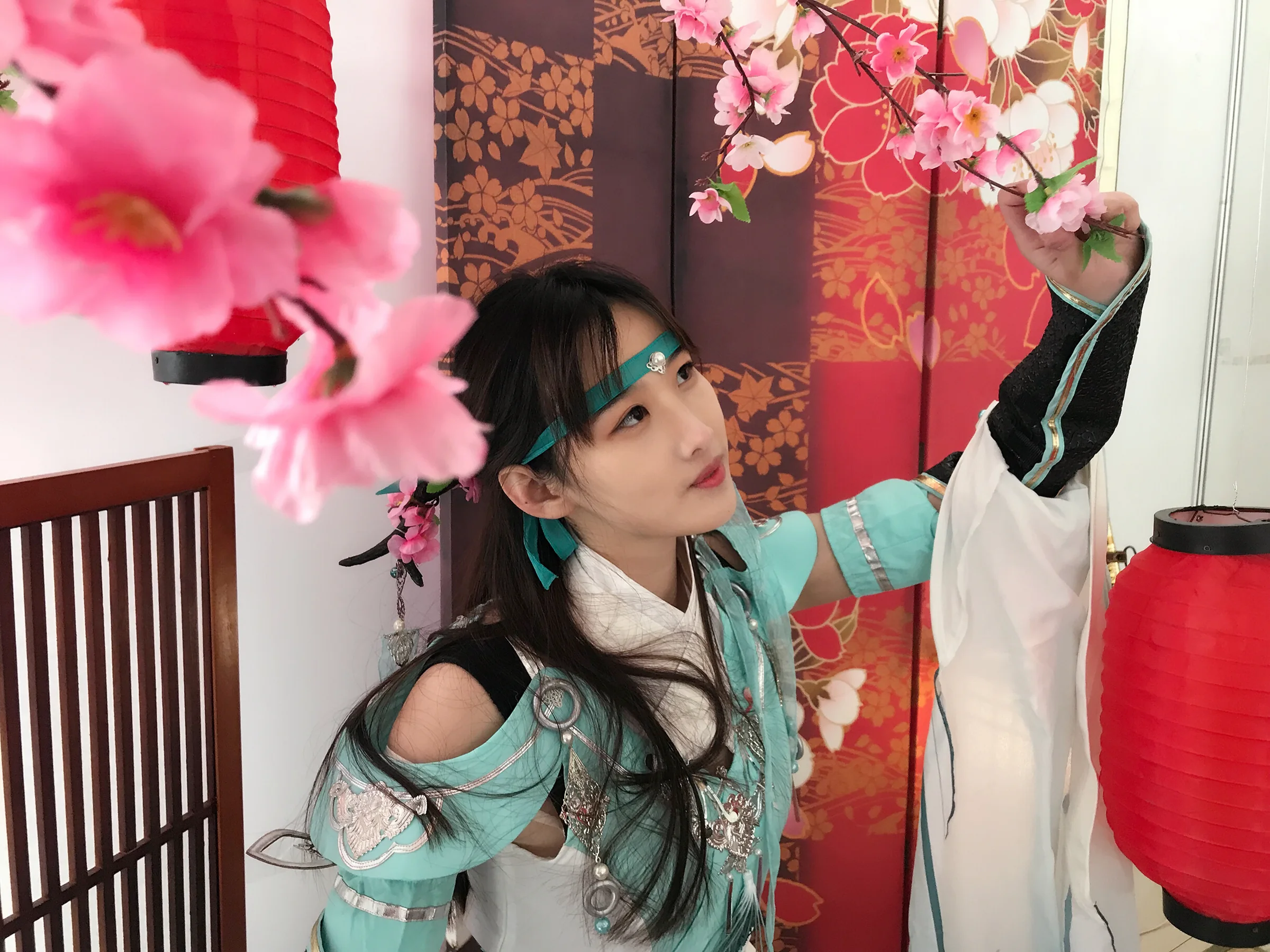 剑网三雪河长歌成女COS写真