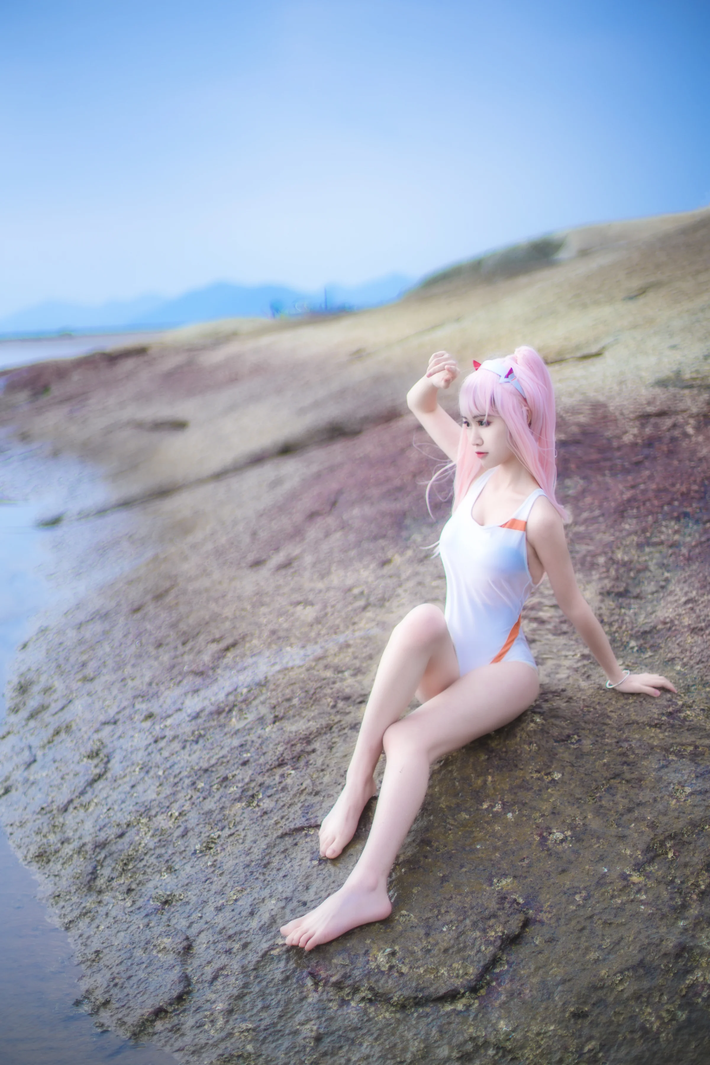 02泳装COS写真