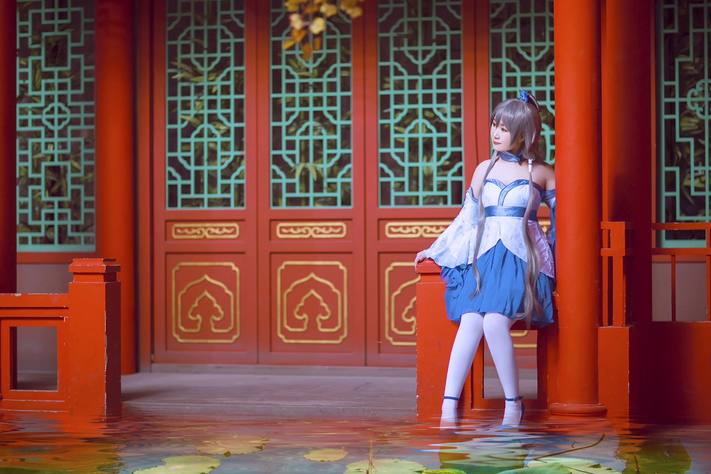 VOCALOID流鱼惊鹊洛天依COS写真