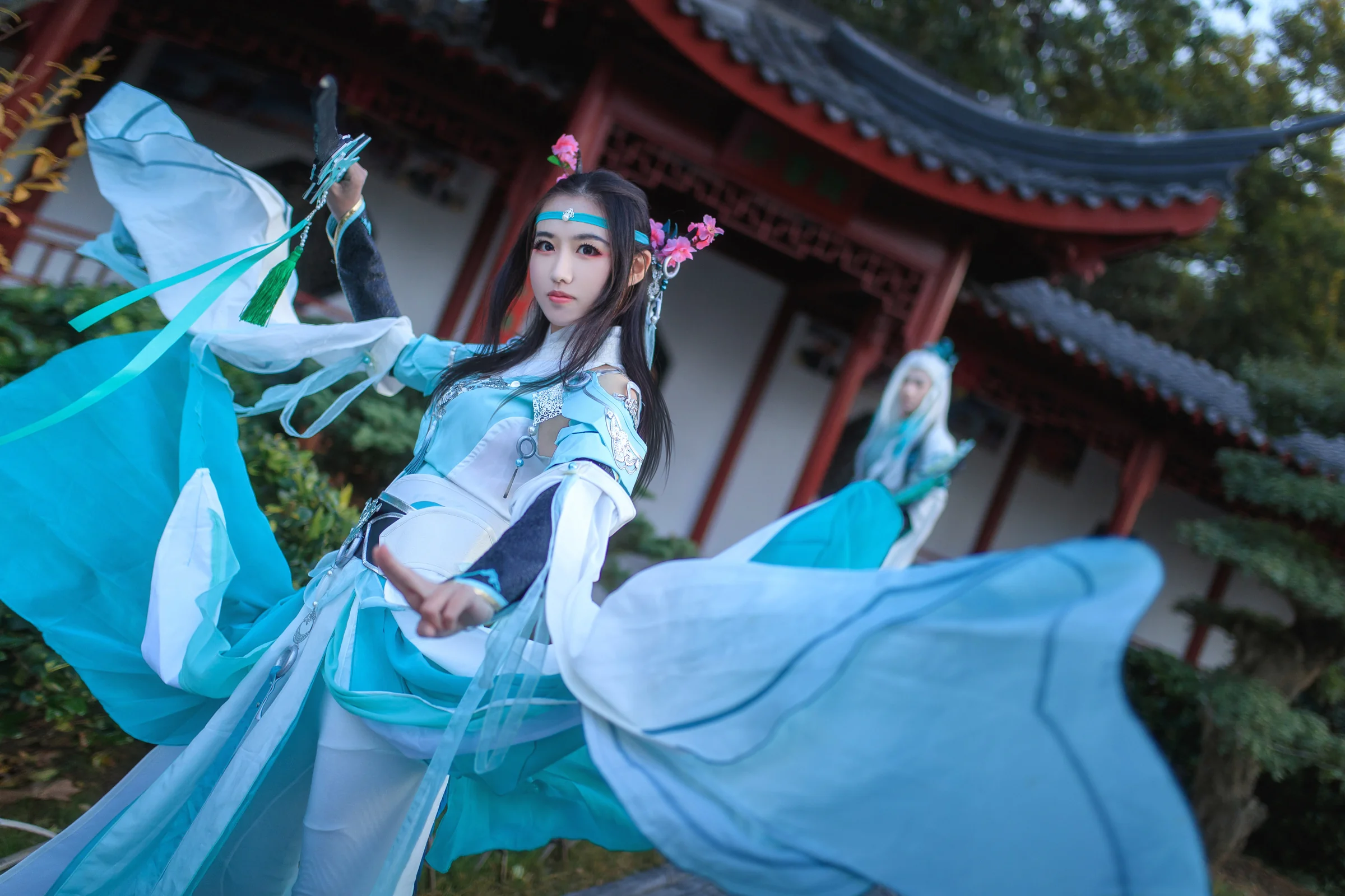 剑网三长歌门 雪河琴娘COS写真