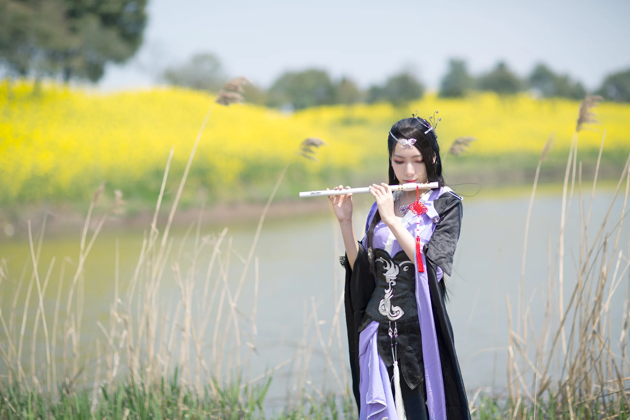 万花COS写真 山那头的花姐姐