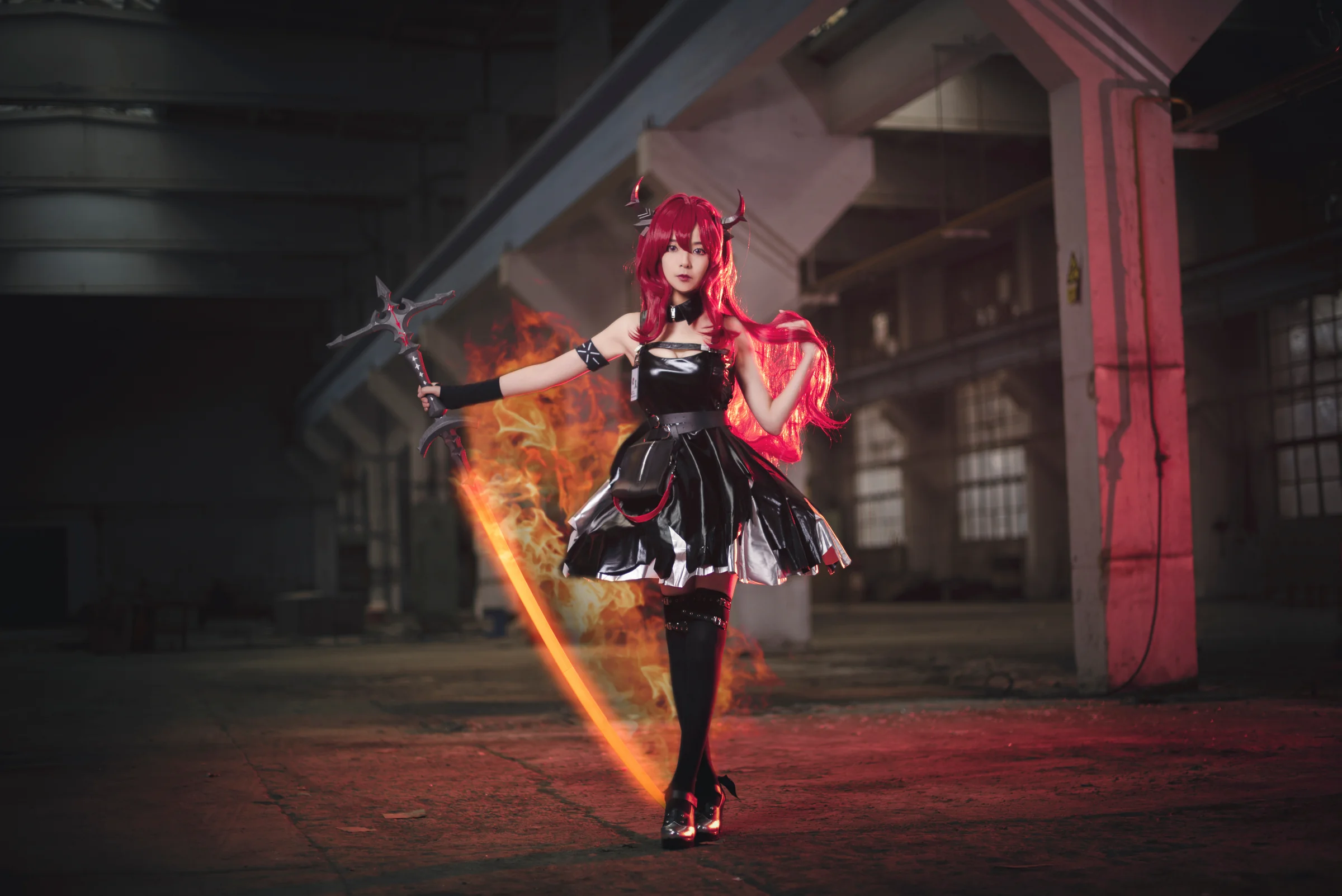 明日方舟 史尔特尔COS写真
