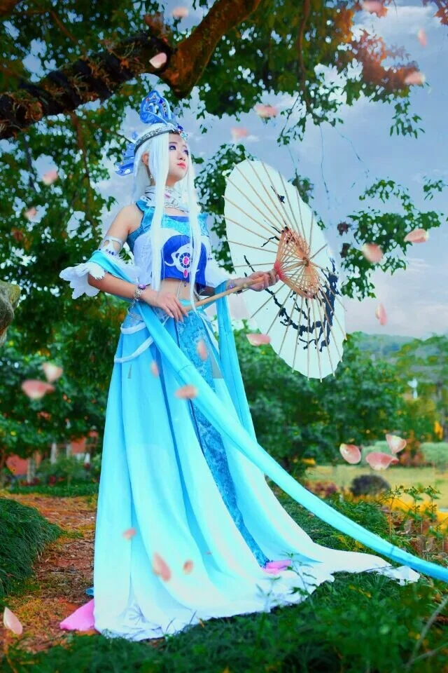 秦时明月雪女COS写真