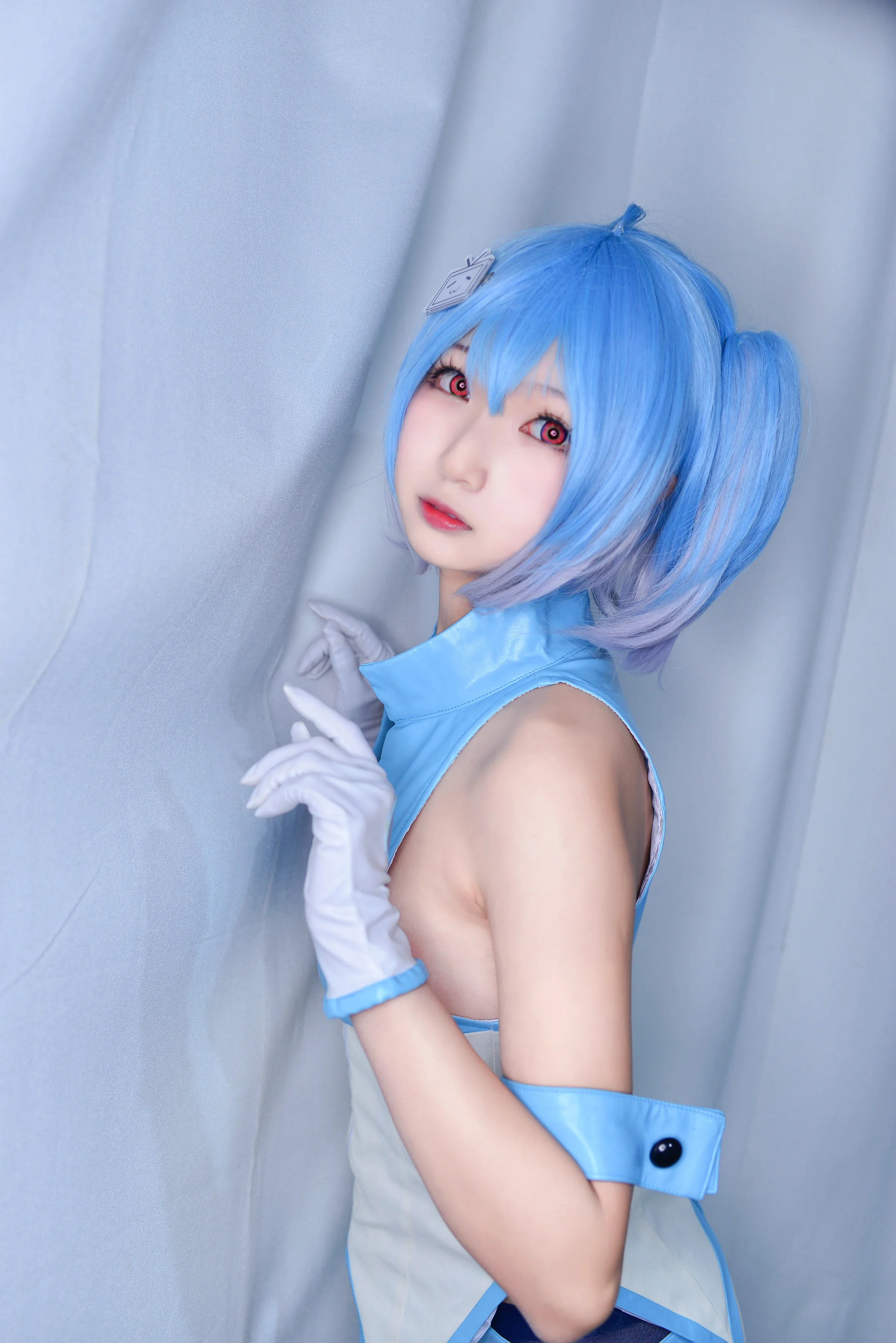 哔哩哔哩2233娘COS写真