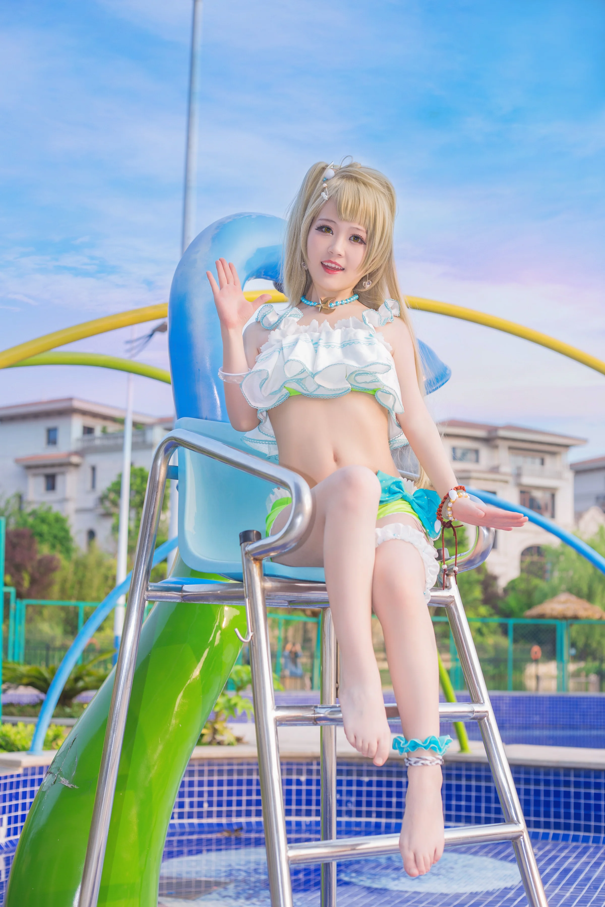 lovelive!南小鸟泳装COS写真