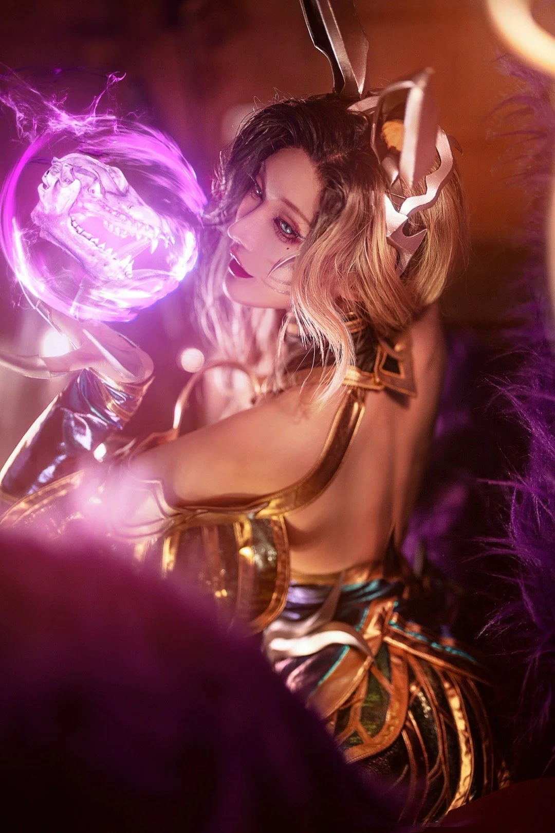 《英雄联盟》魔女阿狸COS写真