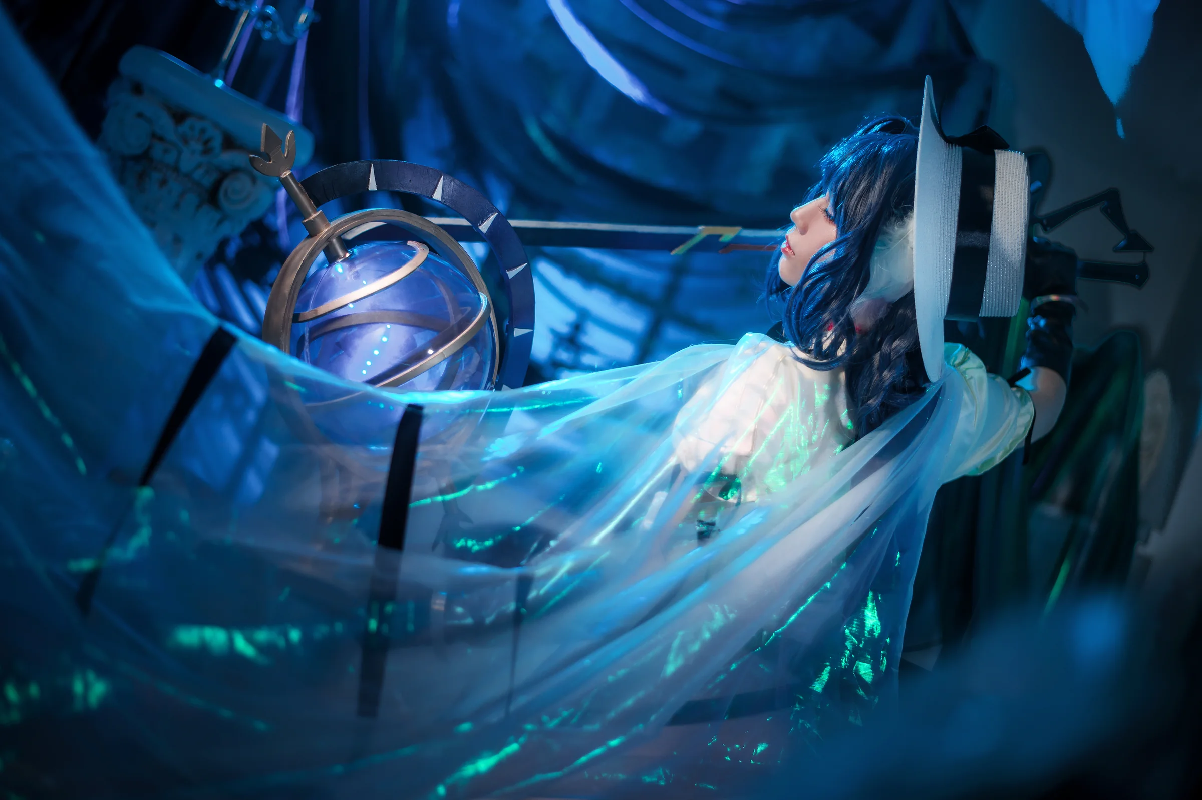 明日方舟 星极COS写真