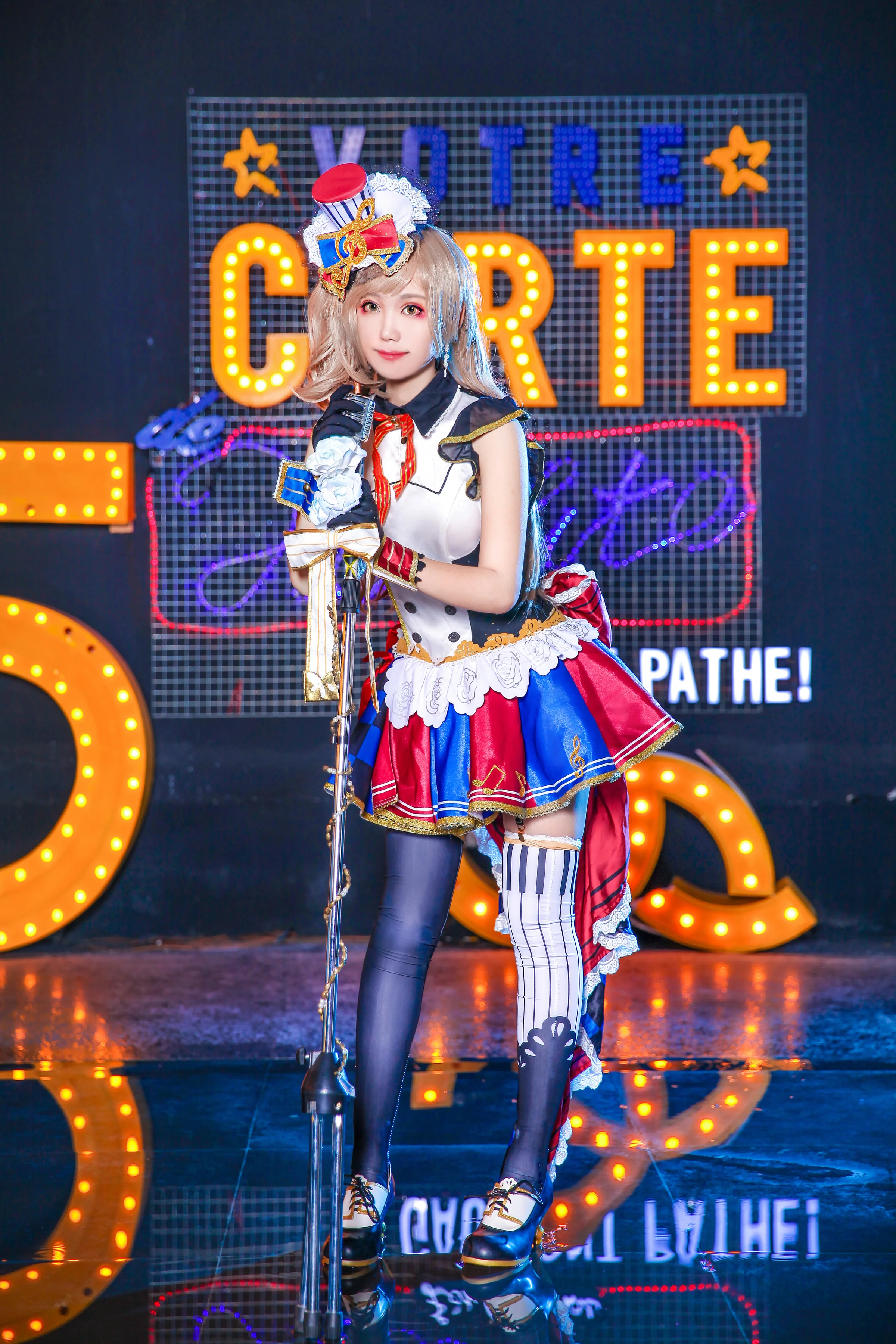 南小鸟女仆觉醒COS写真