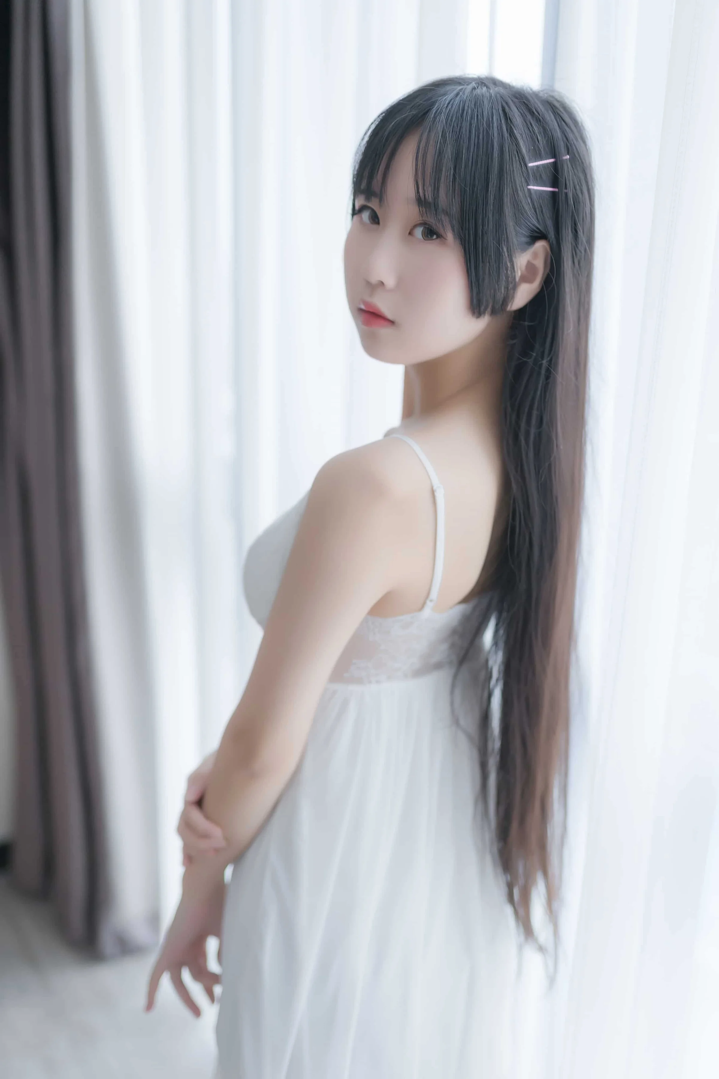 萌芽儿o0-白色私房[44P]｜高清图片集