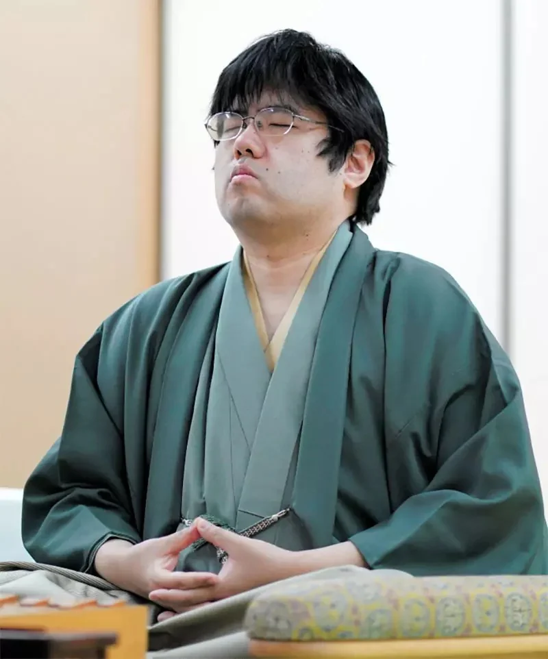 《進擊的將棋》巨人挑戰名人頭銜引爆議論 這是巨大化還是替身使者？｜高清图片集