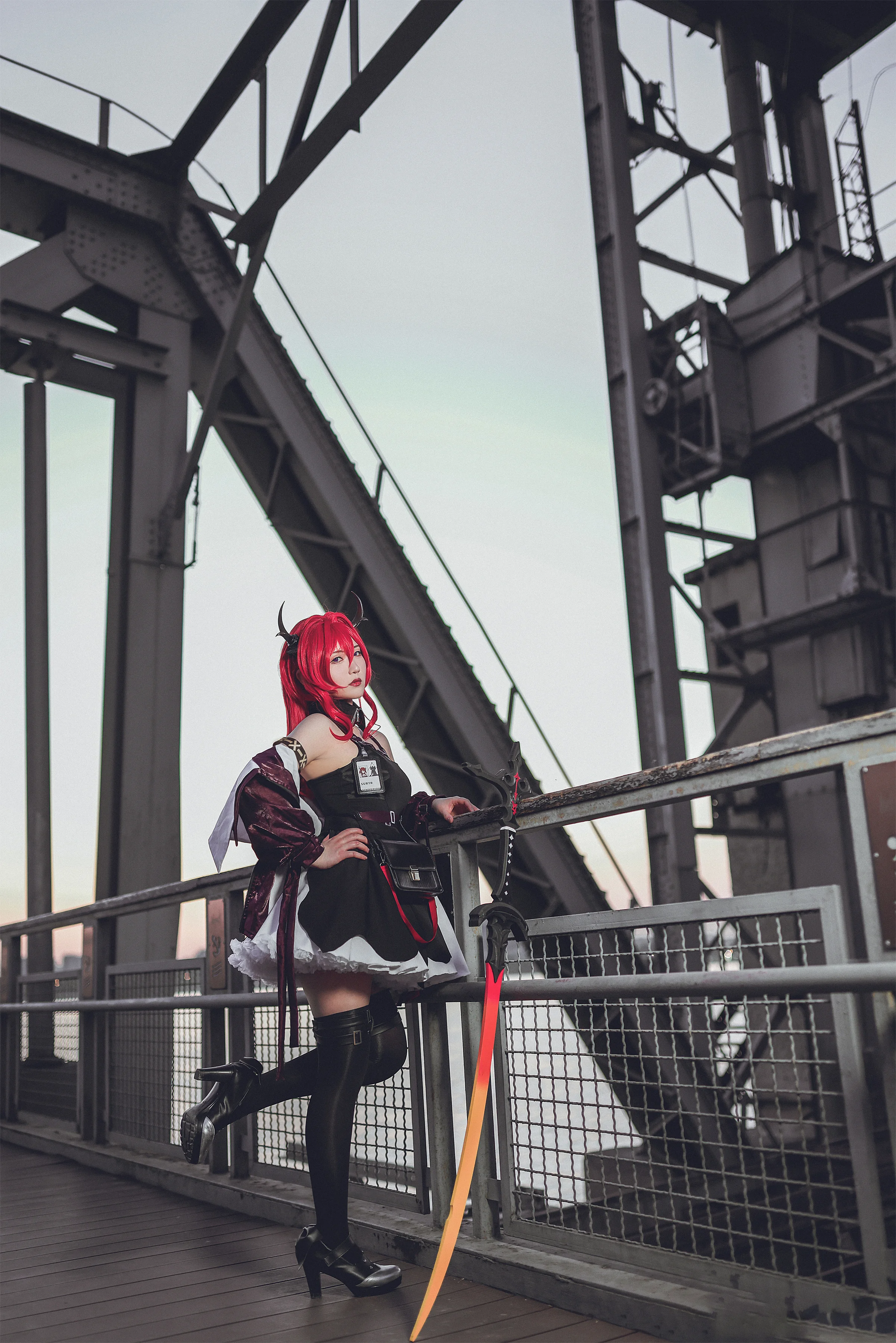 《明日方舟》史尔特尔COS写真