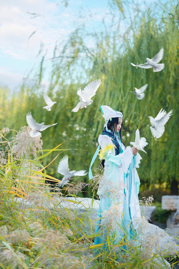 剑侠情缘网络版三 燕云琴娘COS写真