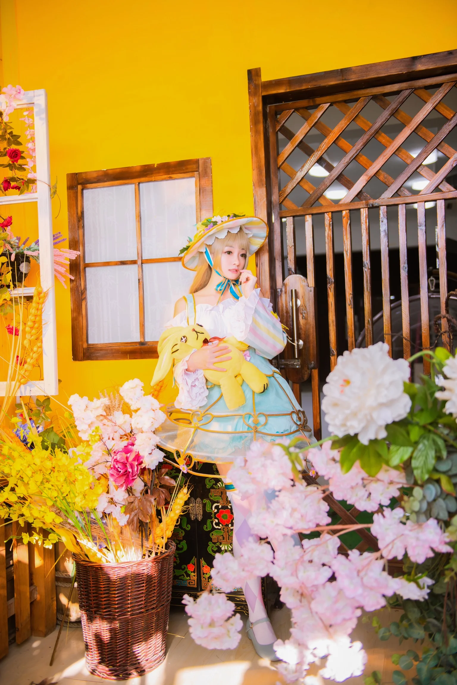 南小鸟复活节觉醒COS写真