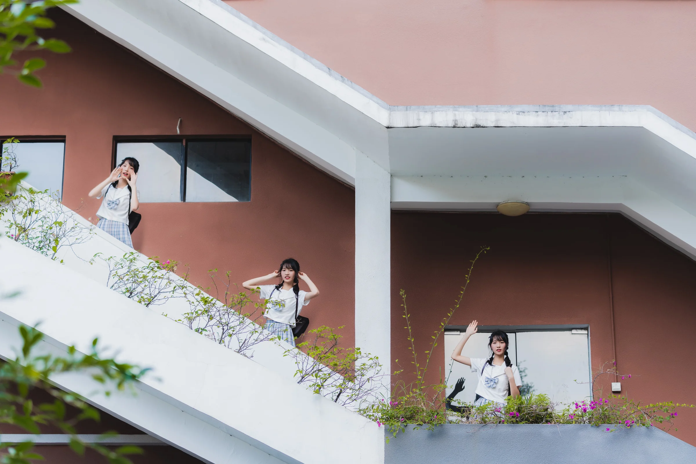 西呱呀呀呀 – 制服的西瓜｜高清图片集