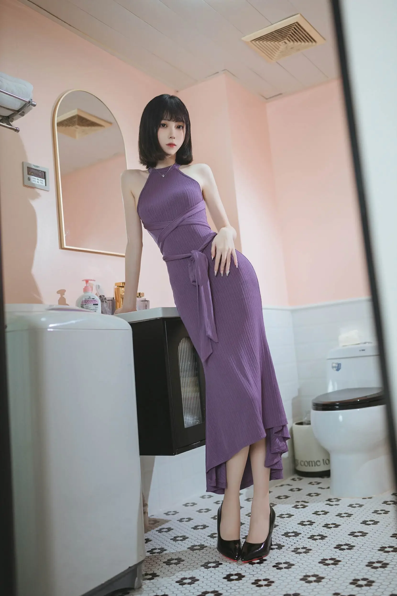 许岚LAN – 紫韵人妻 [38P]｜高清图片集
