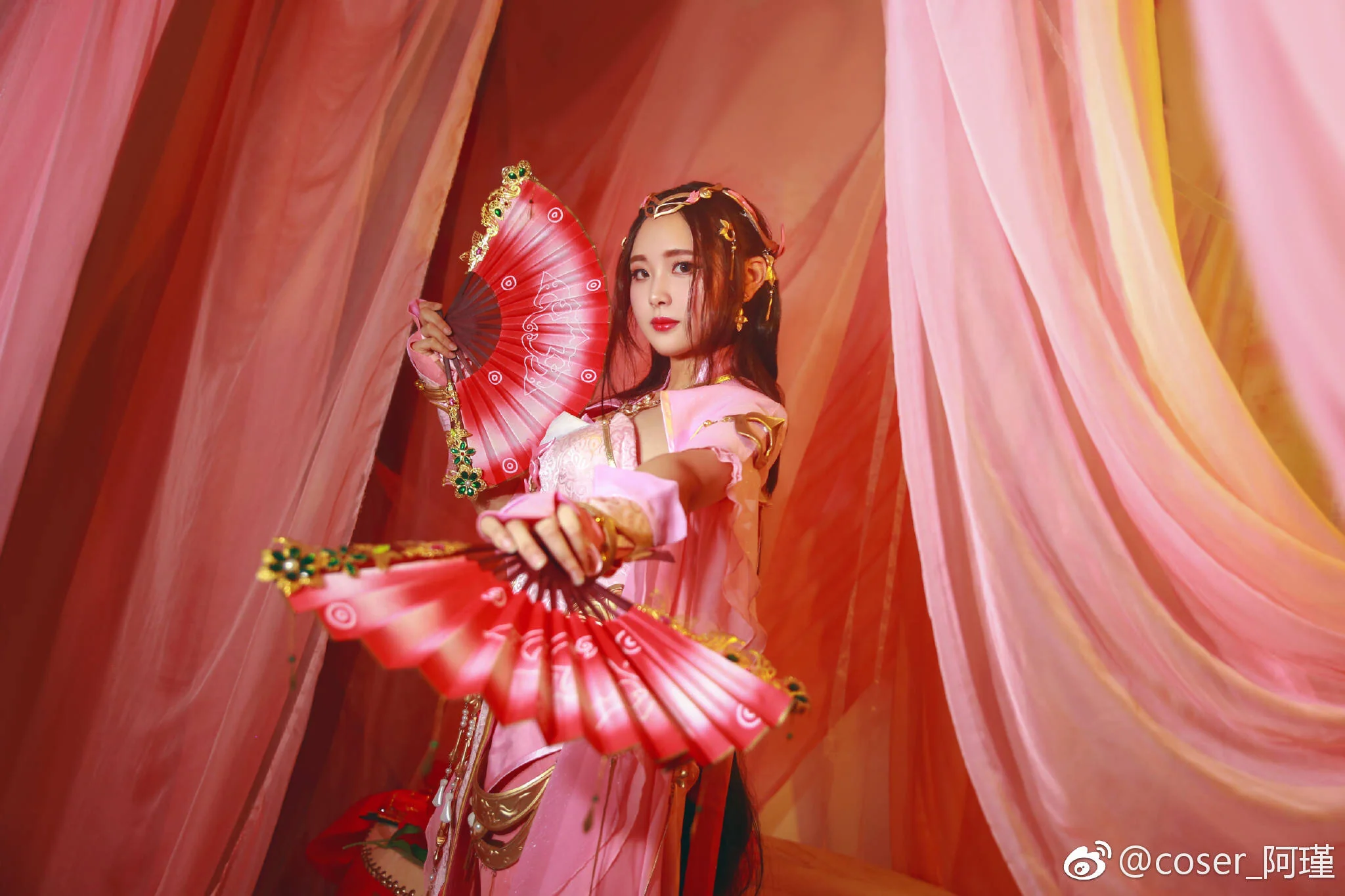剑网三 七秀COS写真 七秀剑舞动四方