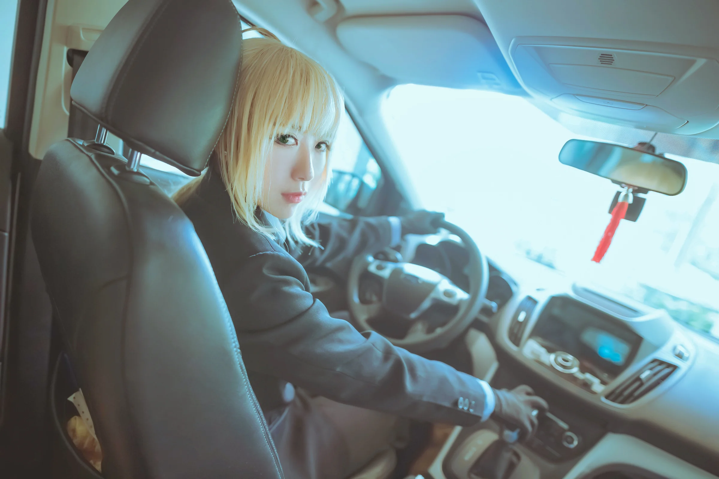《Fate/Zero》Saber COS写真