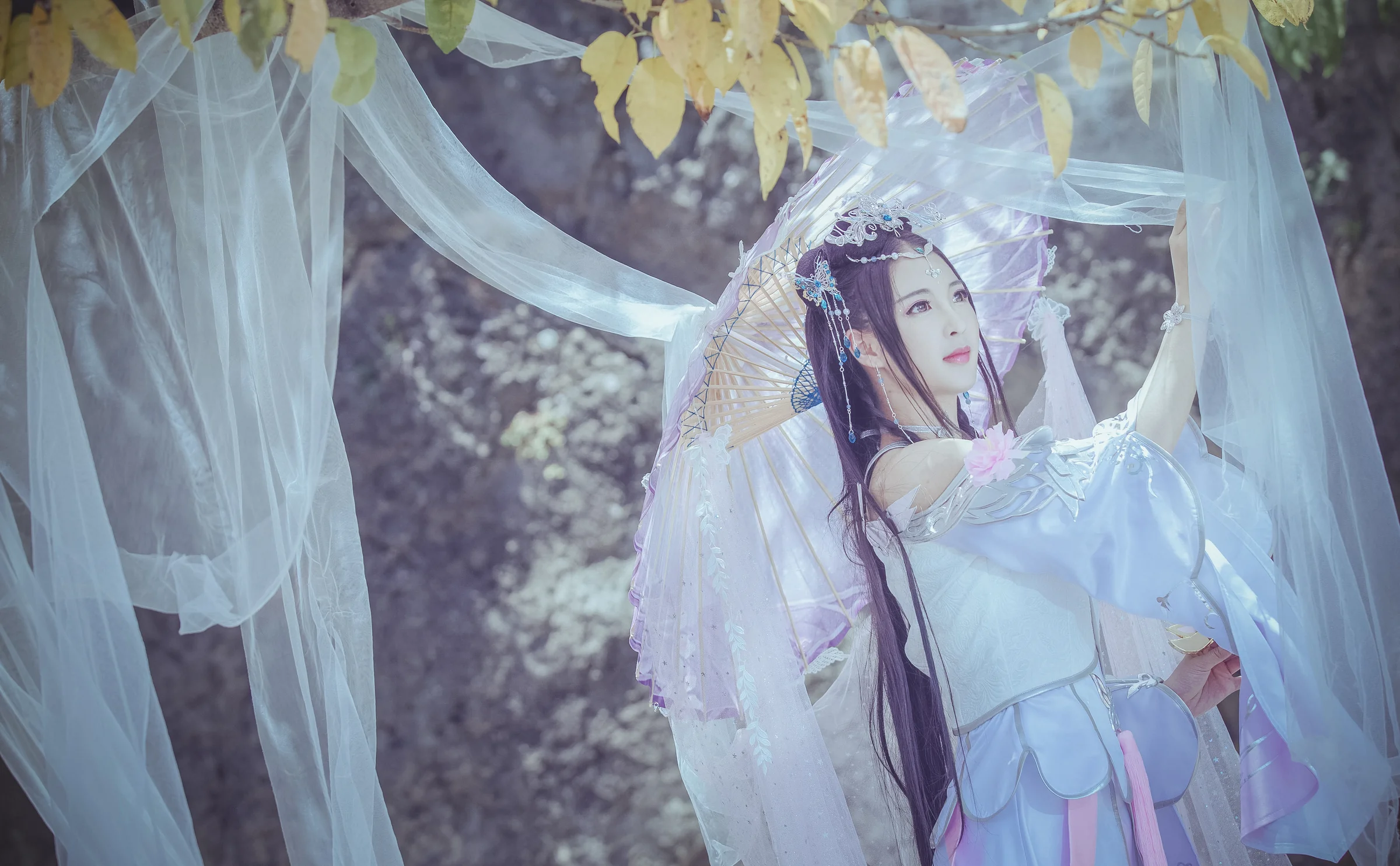 天香·喋血·臻姿凤仪COS写真