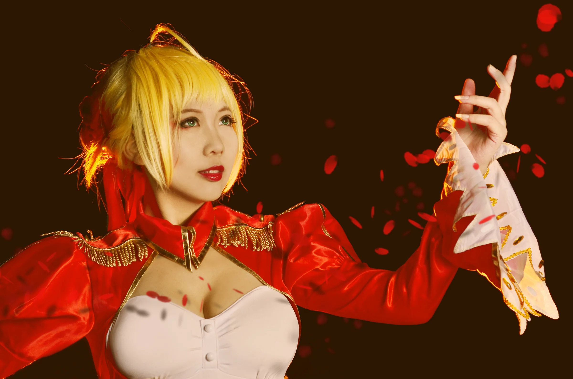 《fate/grand order》尼禄克劳狄乌斯COS写真