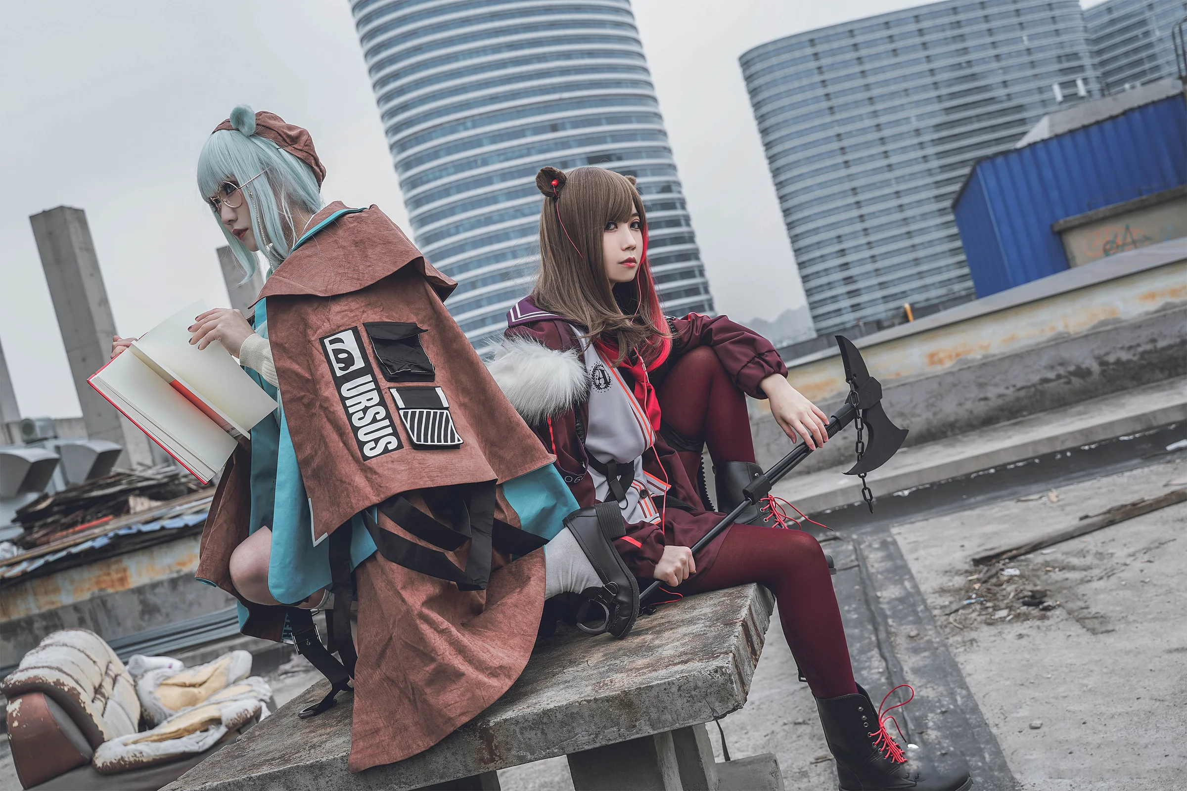 《明日方舟》凛冬 真理COS写真