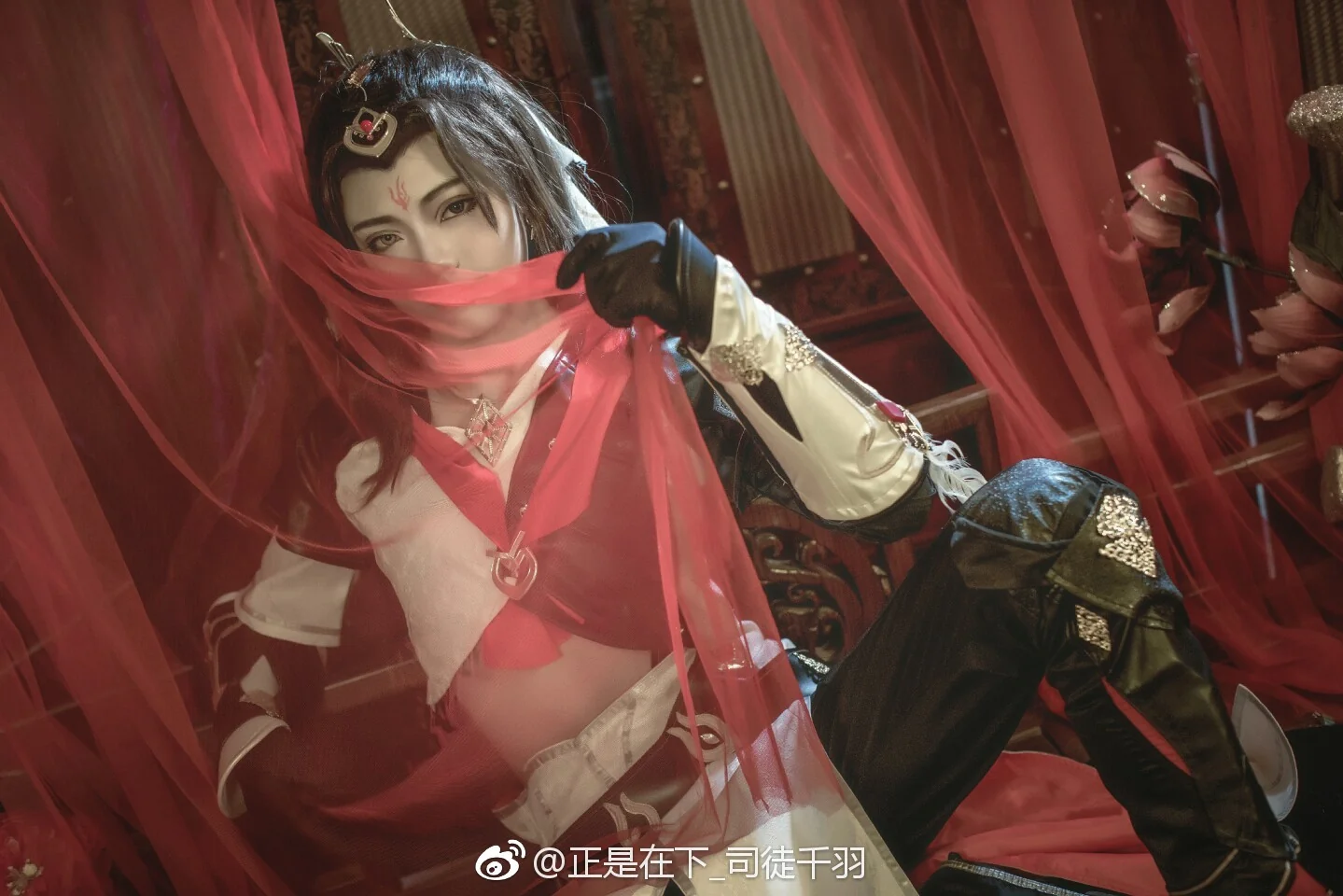 剑网3明教正太COS写真
