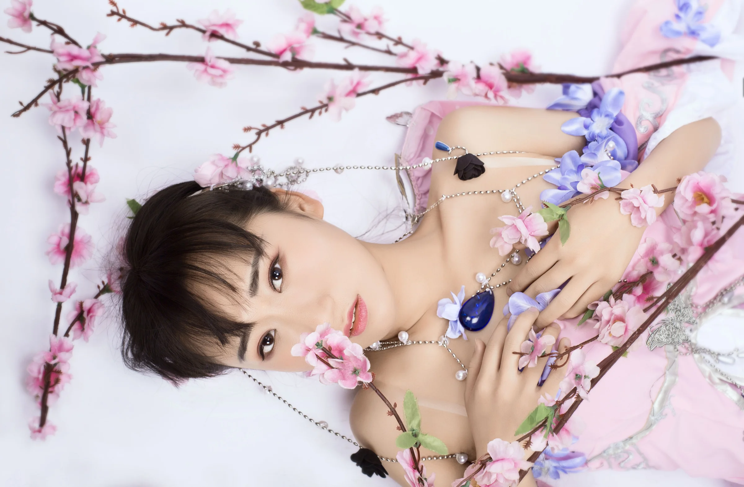 碎梦繁花天香成女COS写真