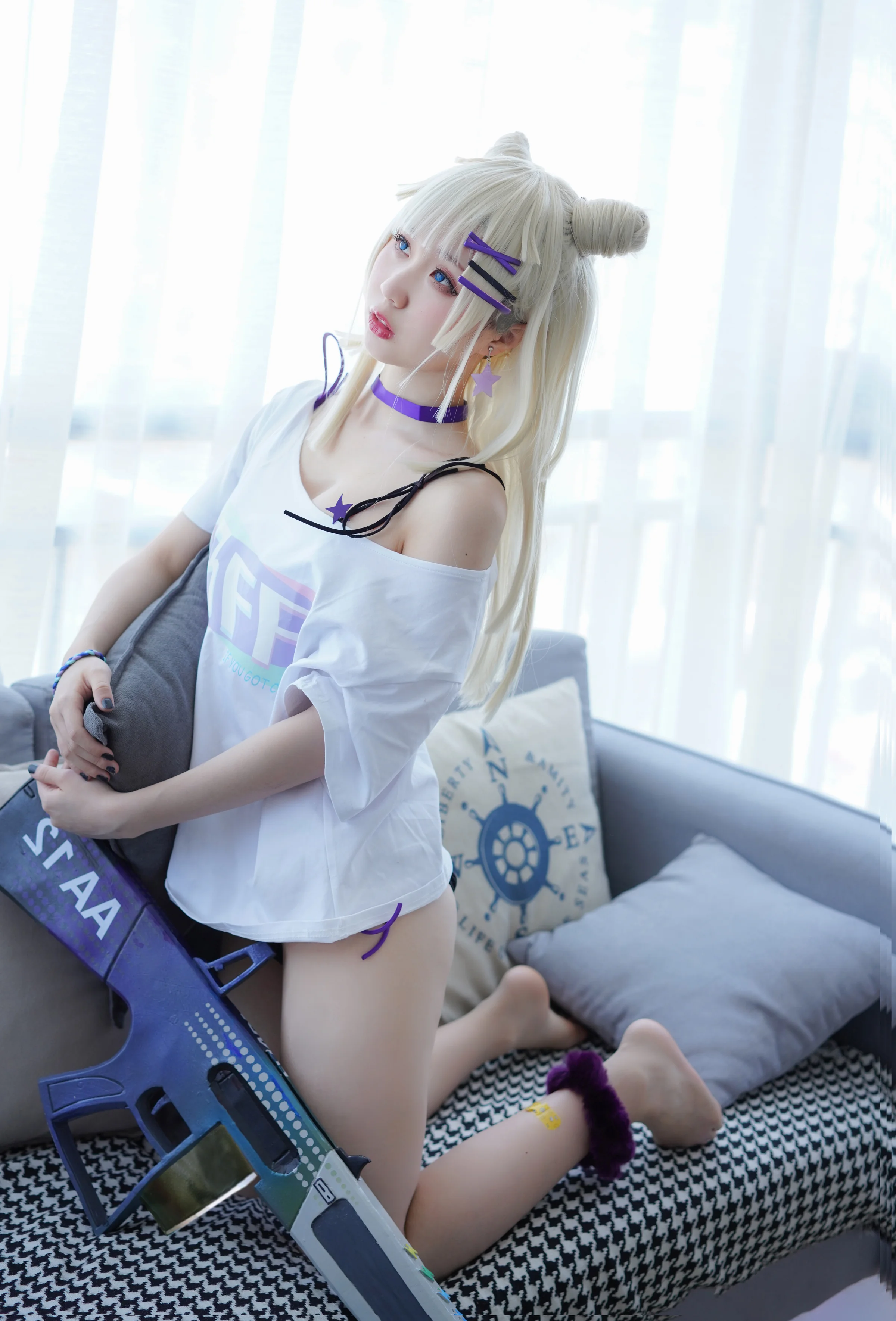 少女前线 aa12无烟棒棒糖COS写真