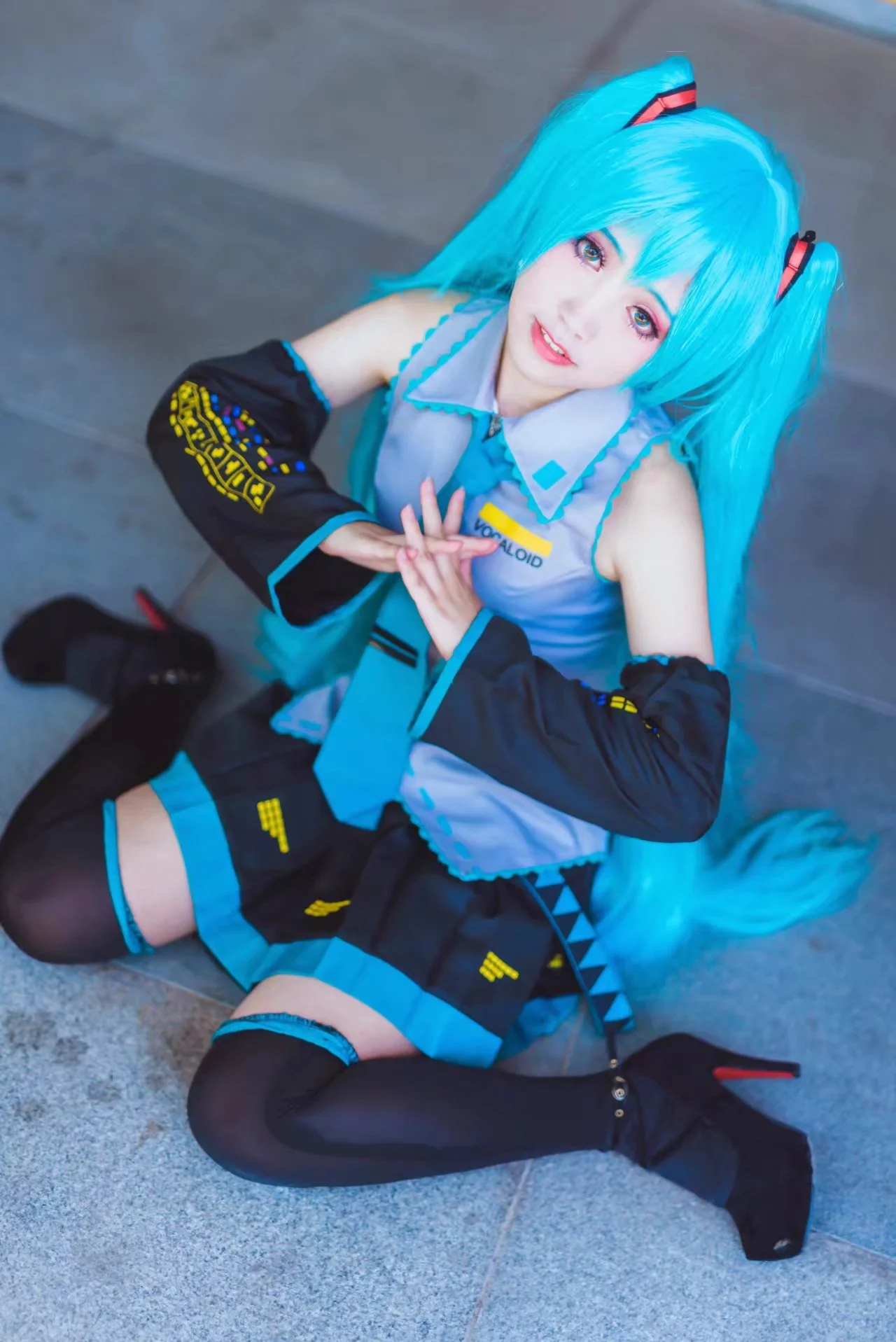 v＋初音未来COS写真