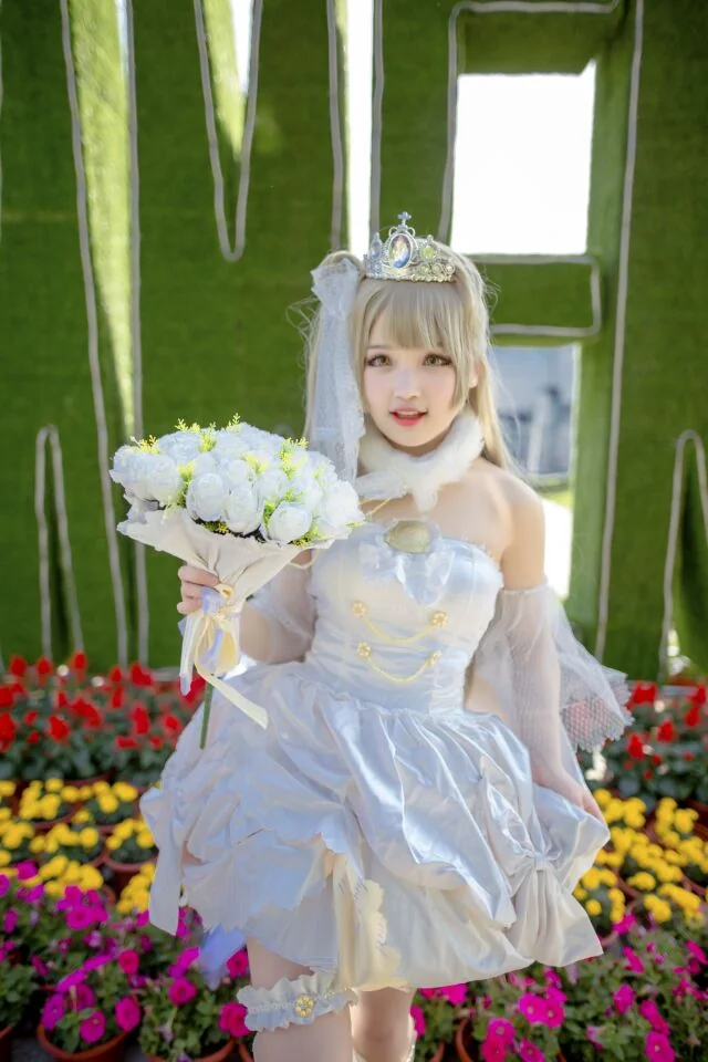 南小鸟花嫁觉醒COS写真