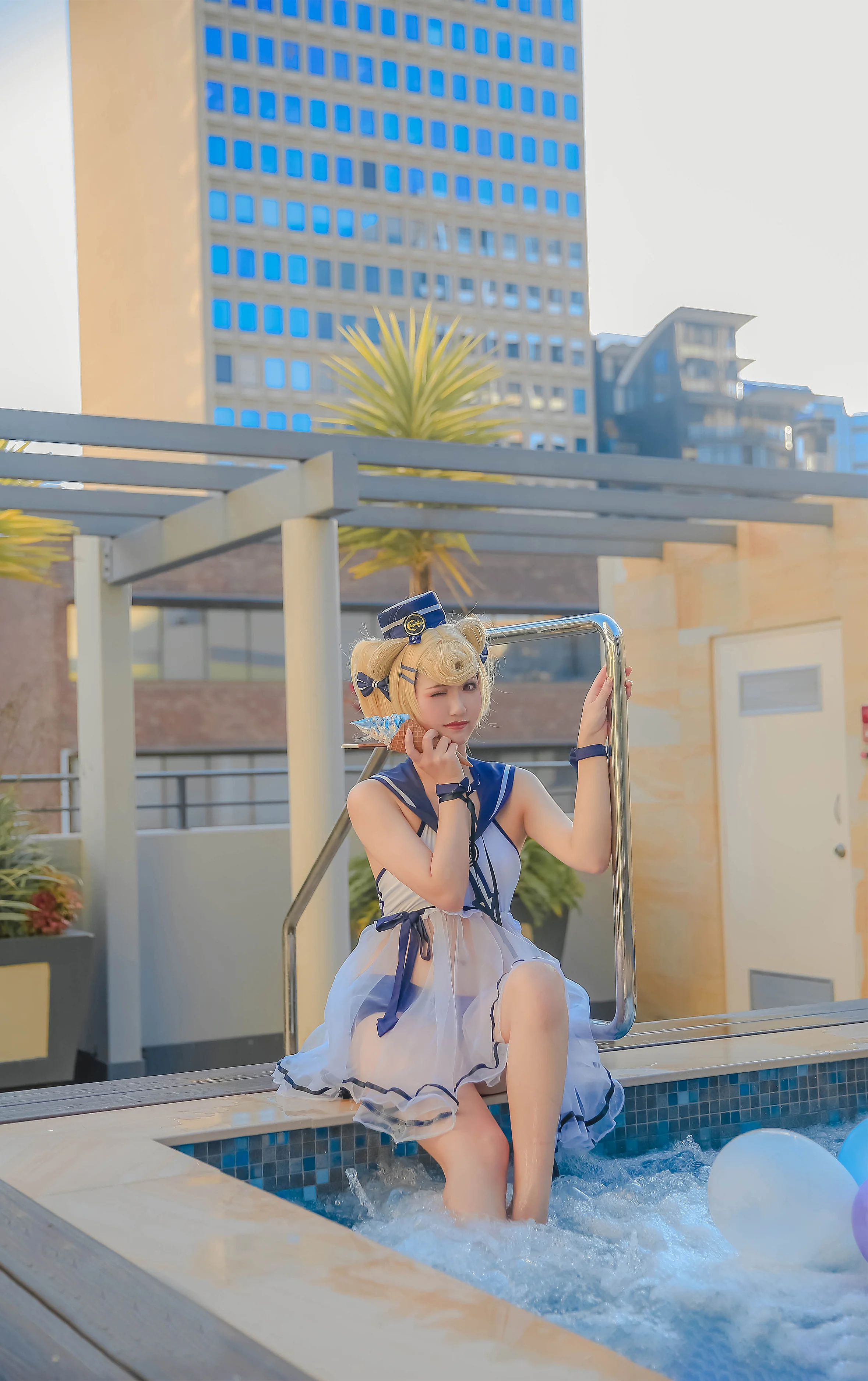 明日方舟 古米泳装COS写真