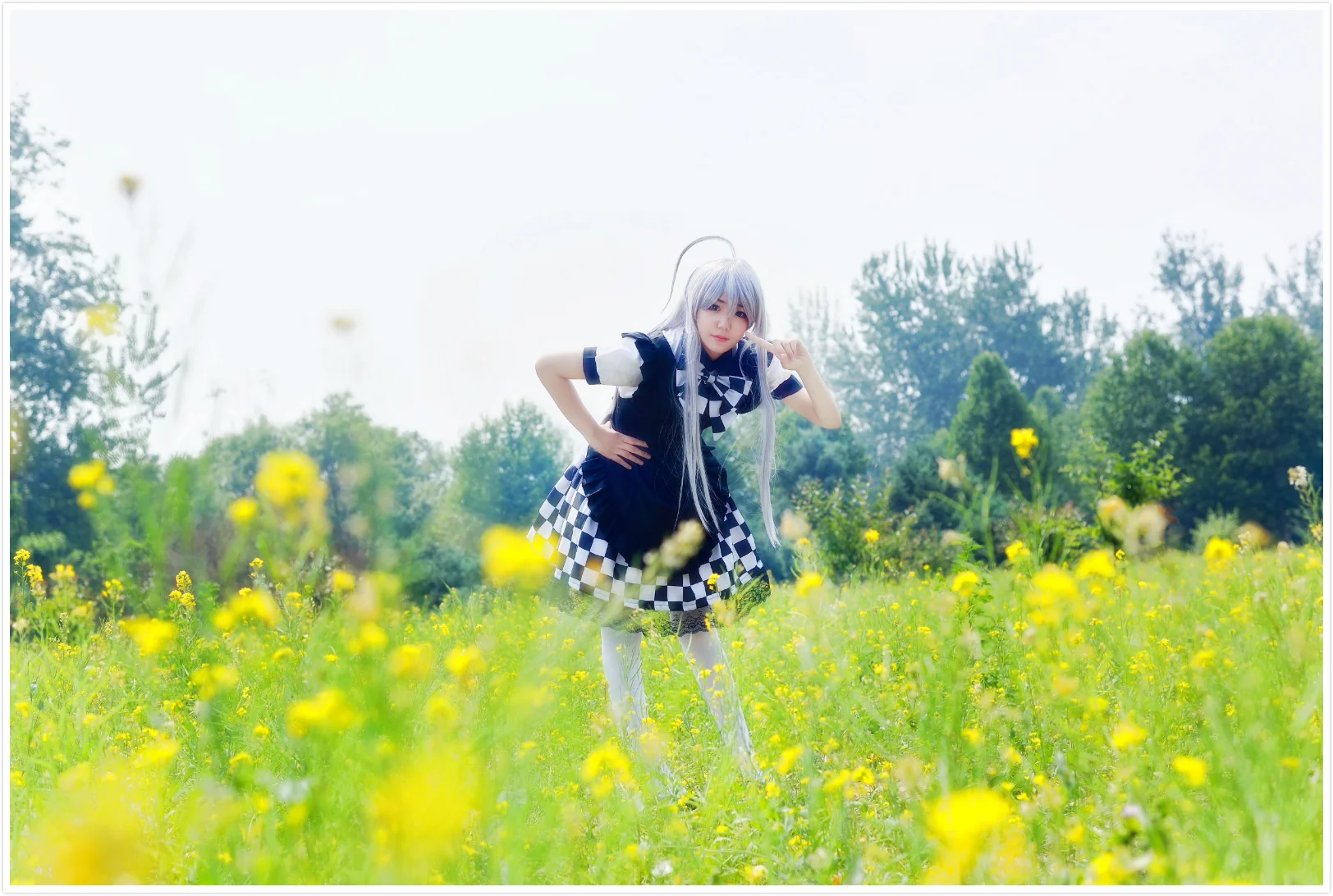 潜行吧奈亚子COS写真