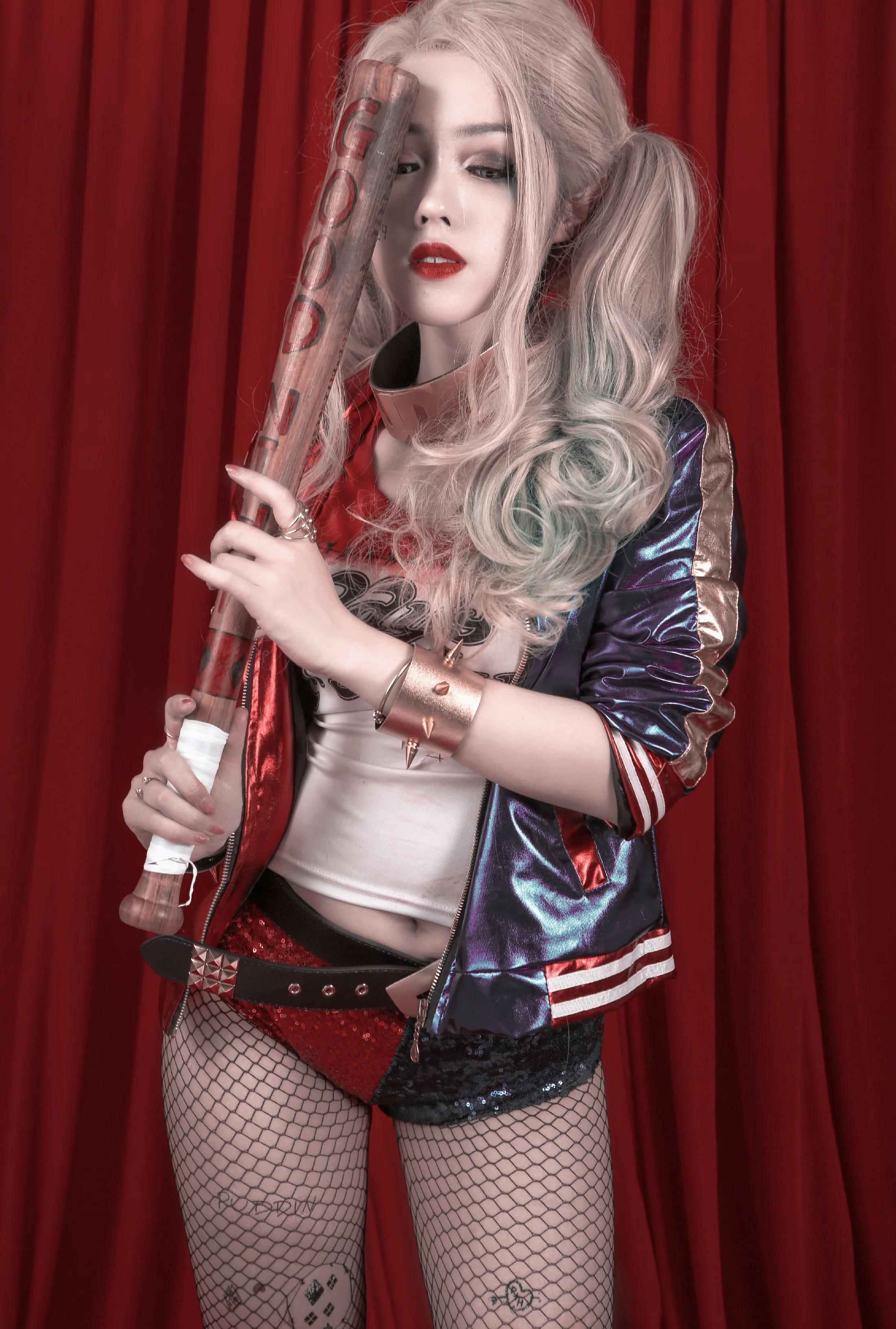 【COS写真】Harley Quinn哈莉奎茵小丑女COS写真