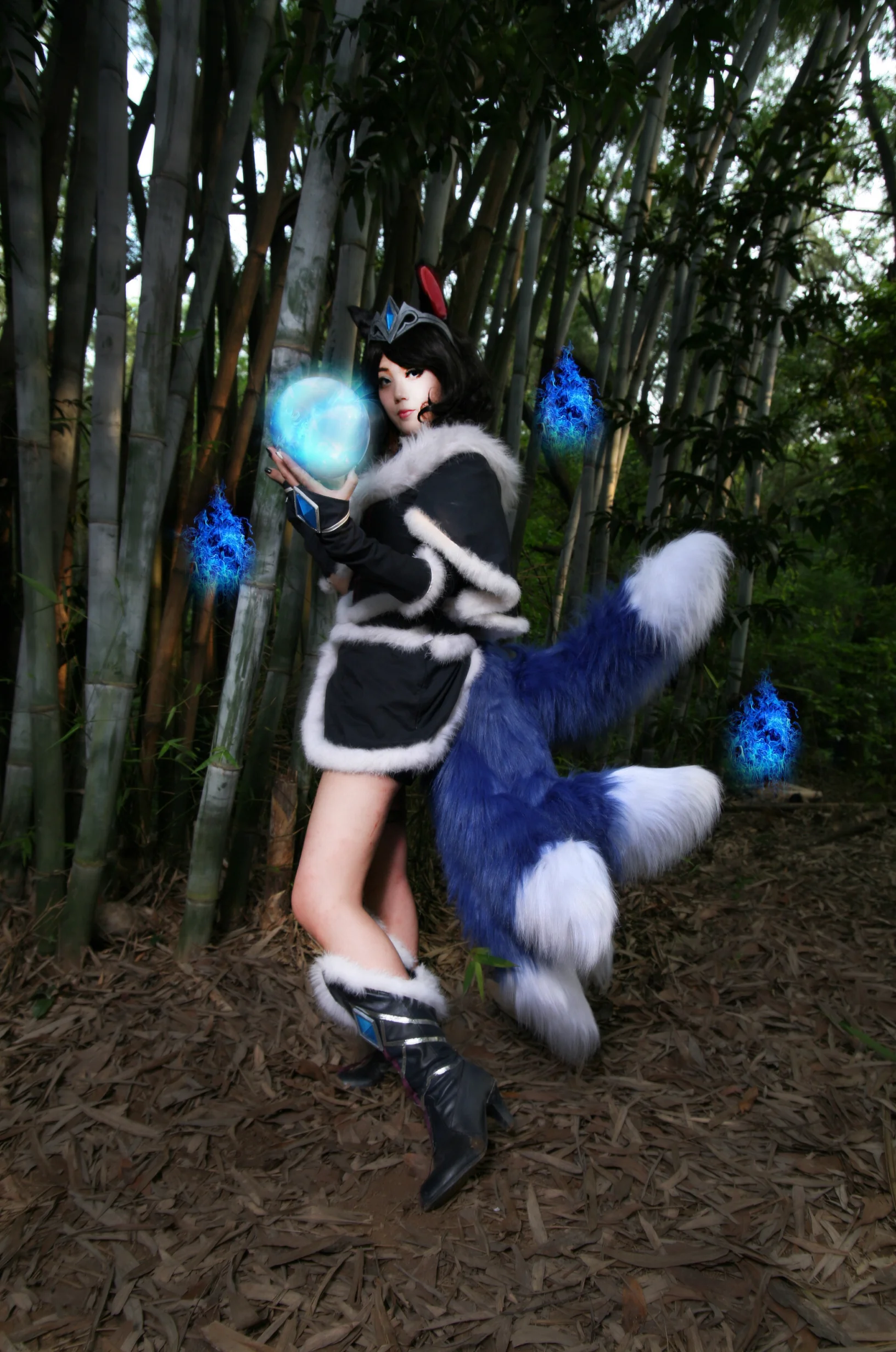 英雄联盟暗影妖狐阿狸COS写真