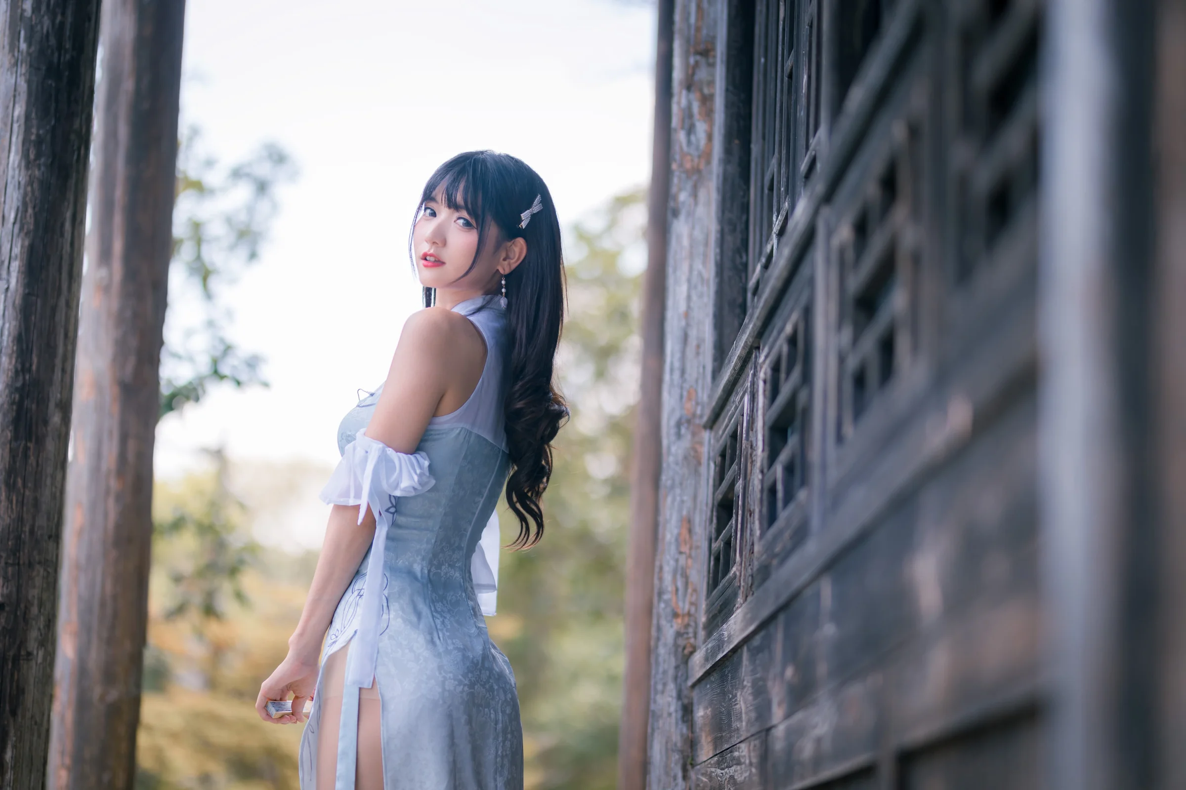 陆卿卿 – 蓝色旗袍｜高清图片集