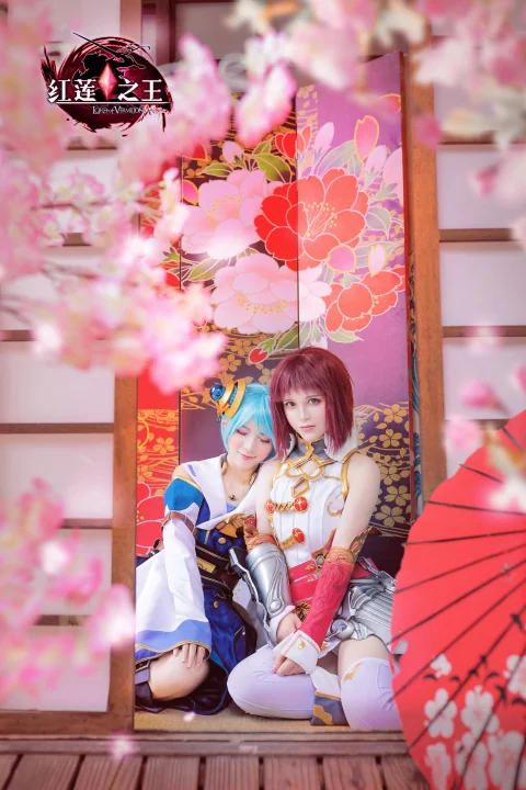 红莲之王 杜库斯/尼沙雅 COS写真
