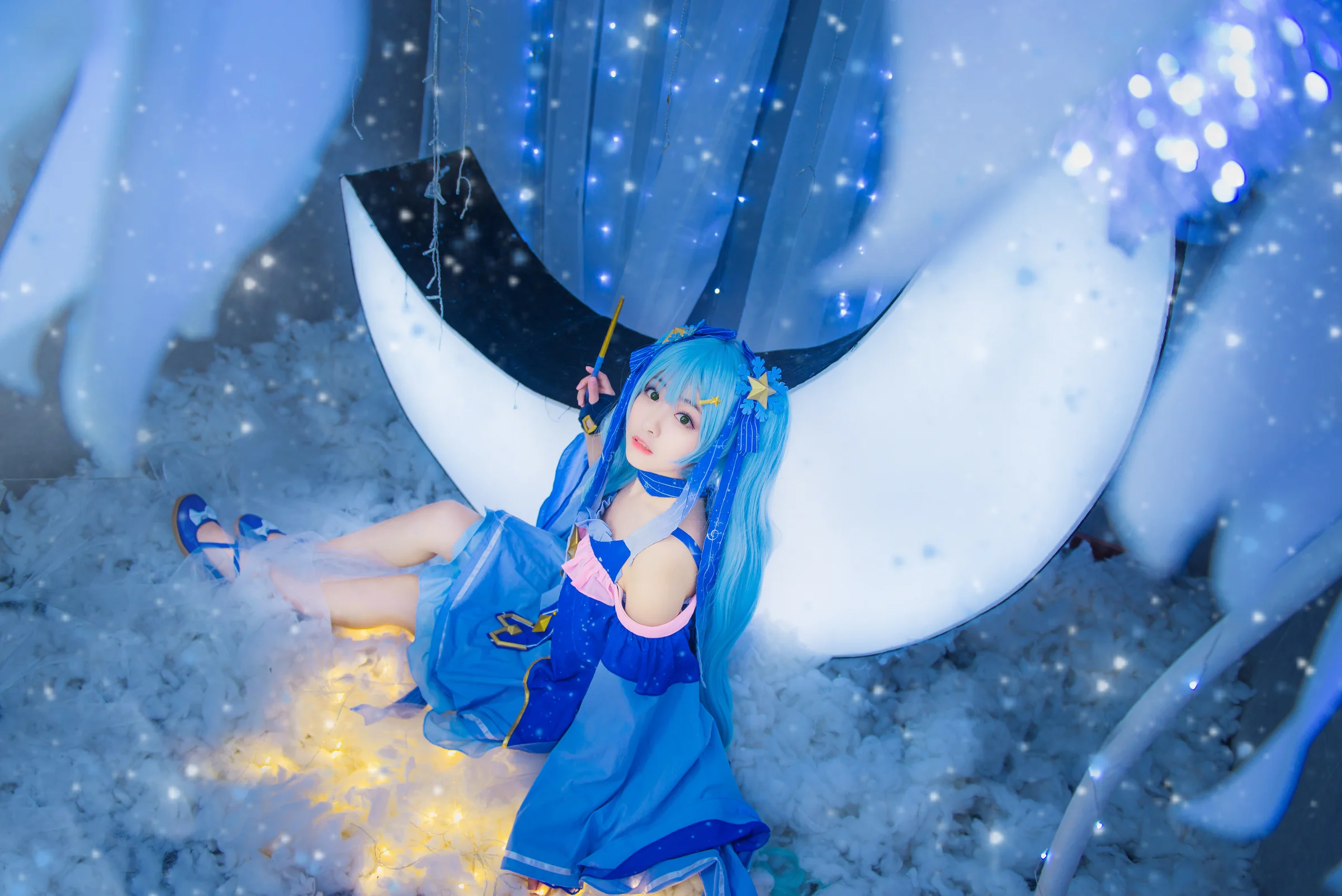 Miku星与雪的公主COS写真