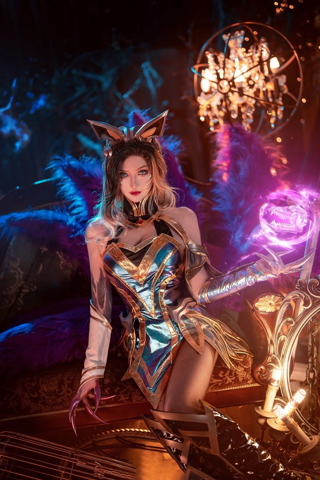 《英雄联盟》魔女阿狸COS写真