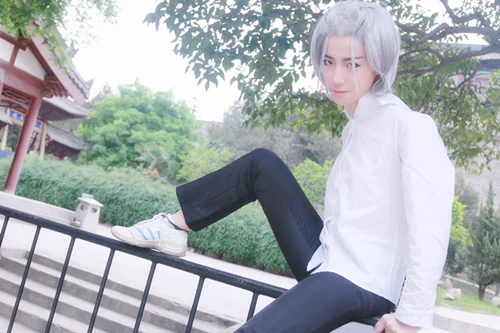 他是女高中生崔江坤（郑哈娜）COS写真