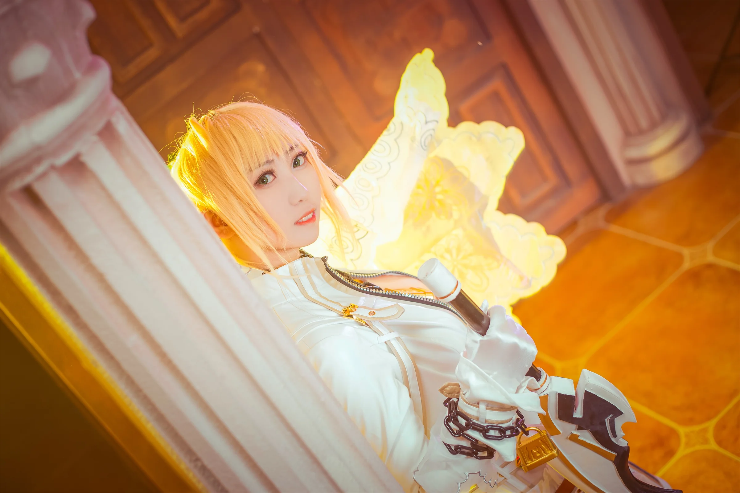 Fate/Grand Order 尼禄花嫁COS写真