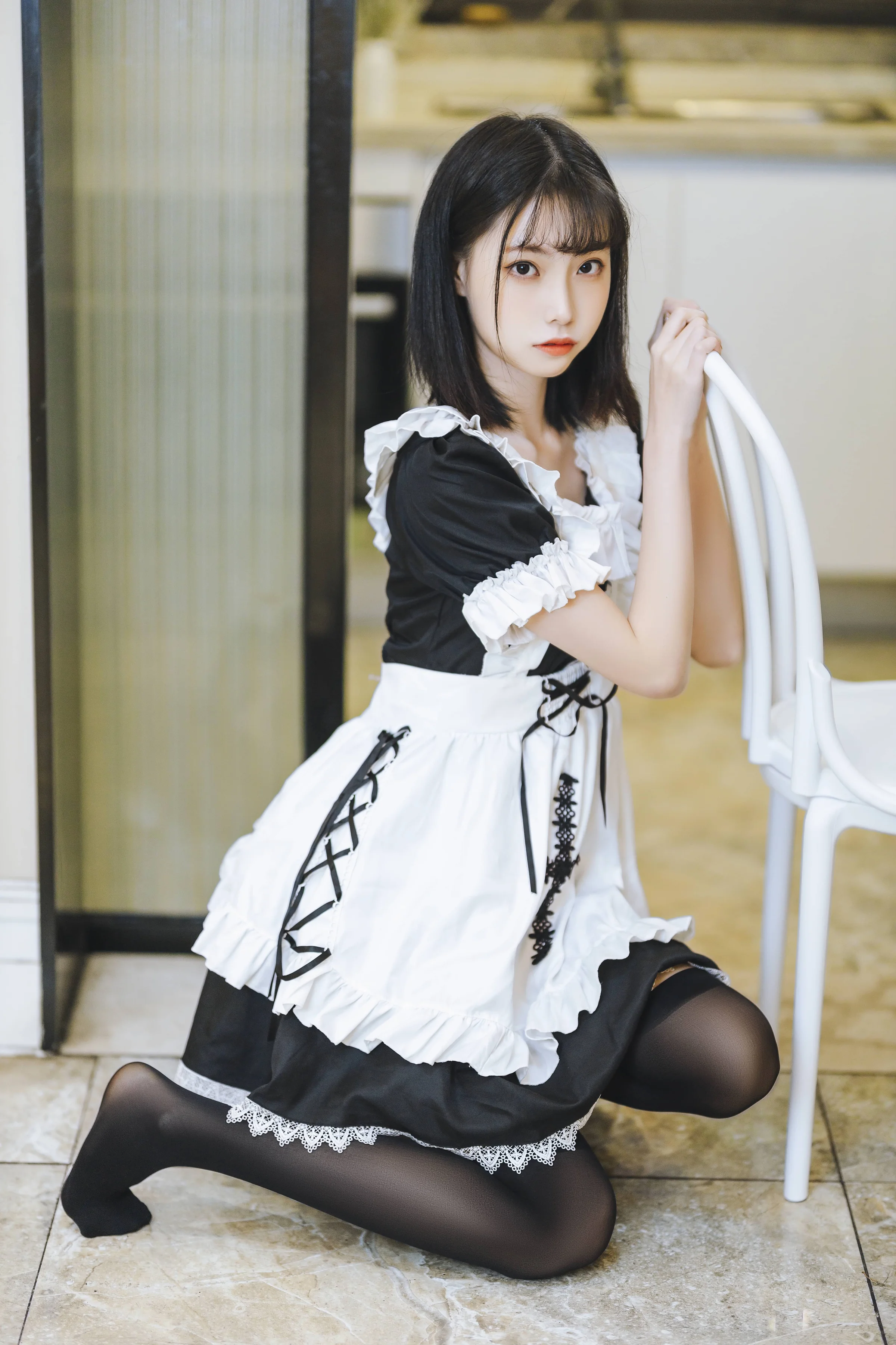 许岚LAN – 短裙女仆 [40P]｜高清图片集