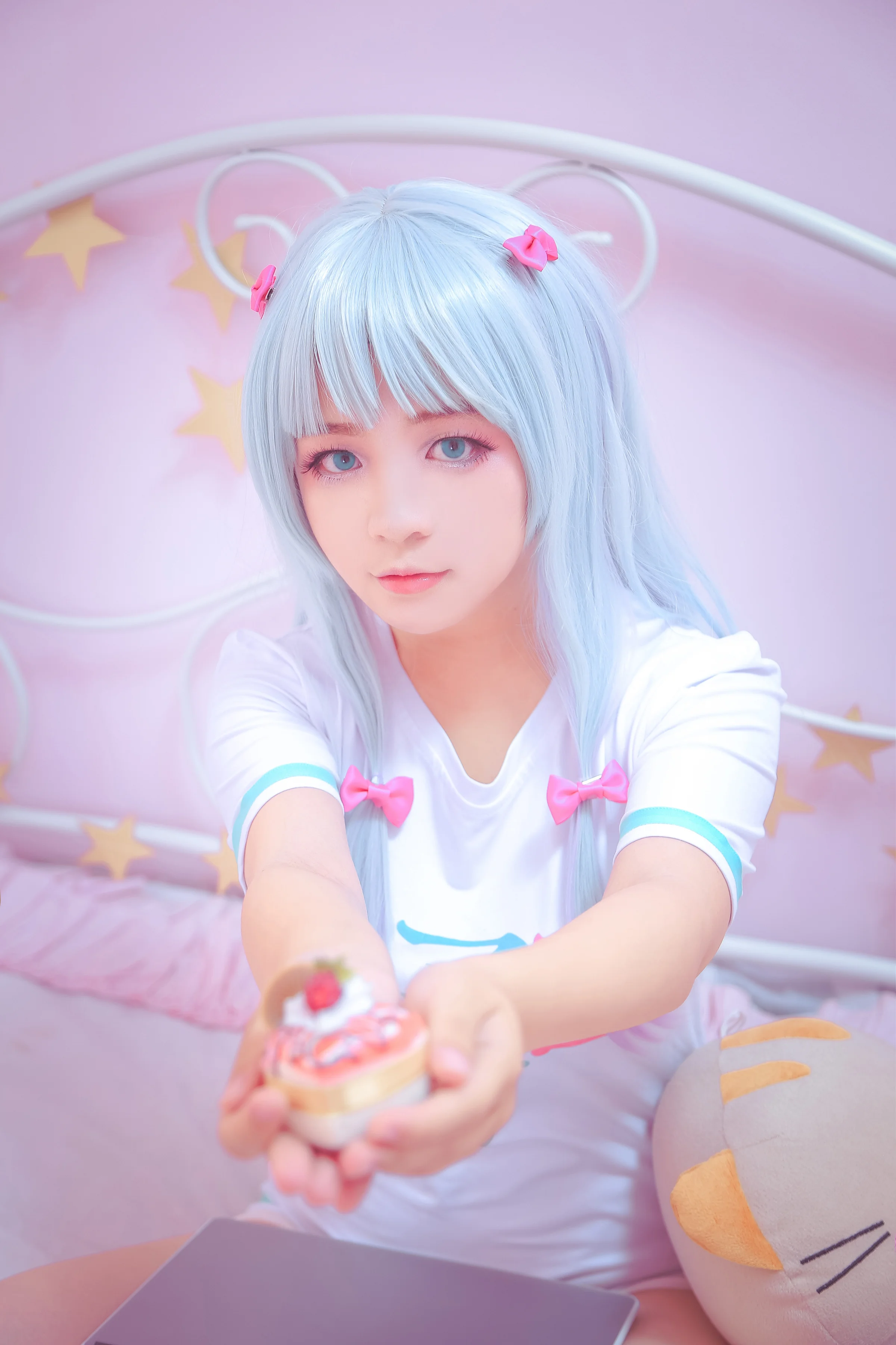 埃罗芒阿老师COS写真