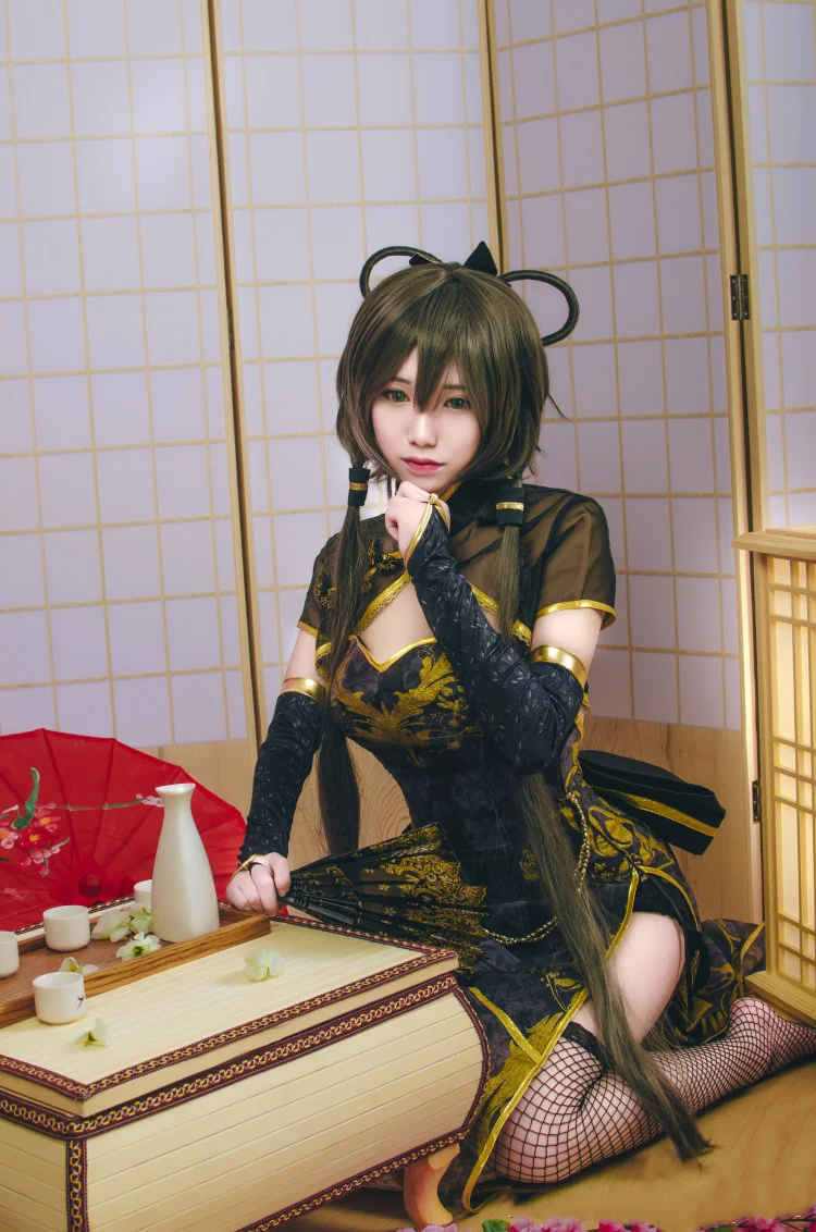 洛天依金丝雀COS写真