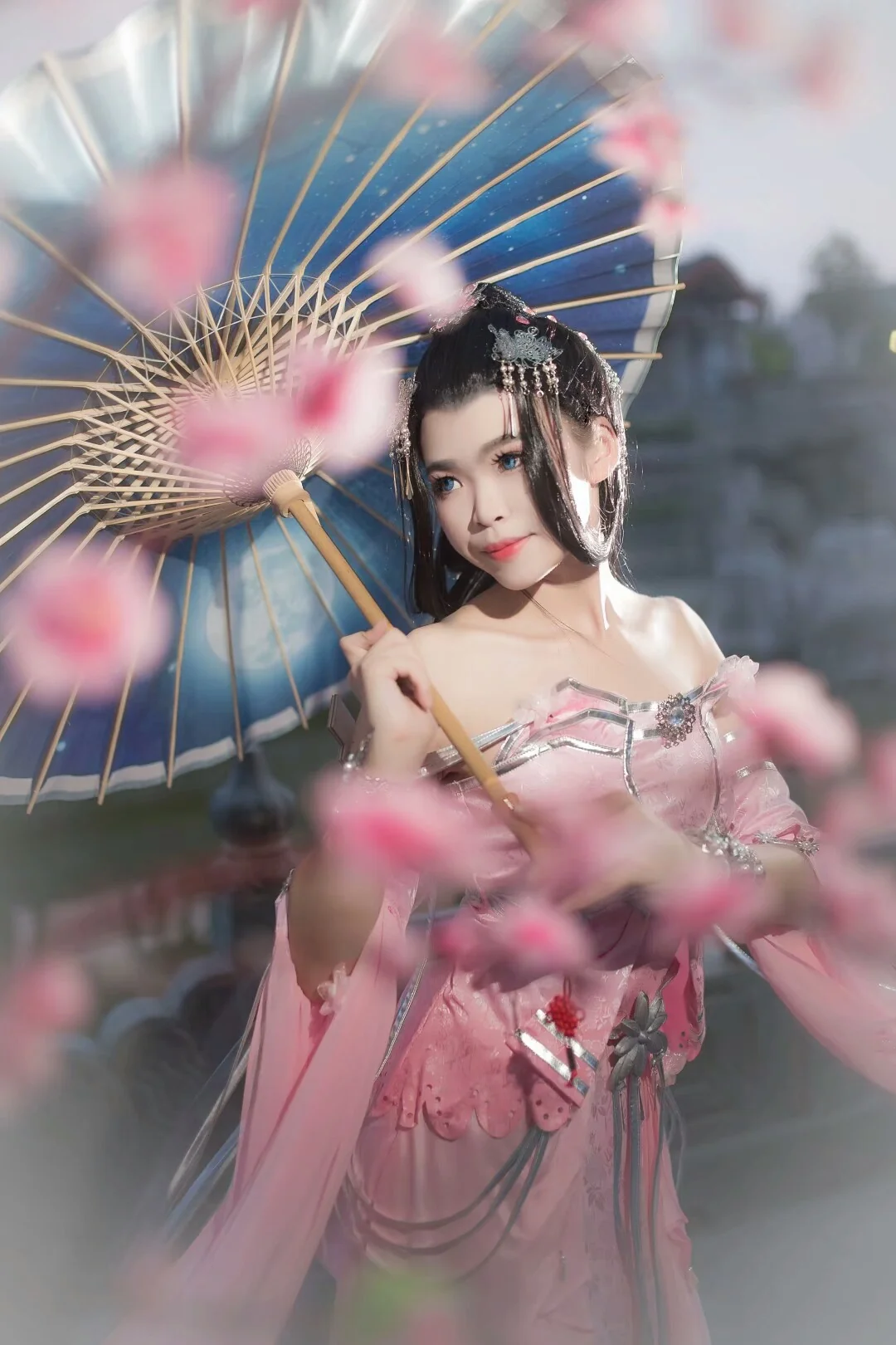 《剑网三》秦风秀娘COS写真