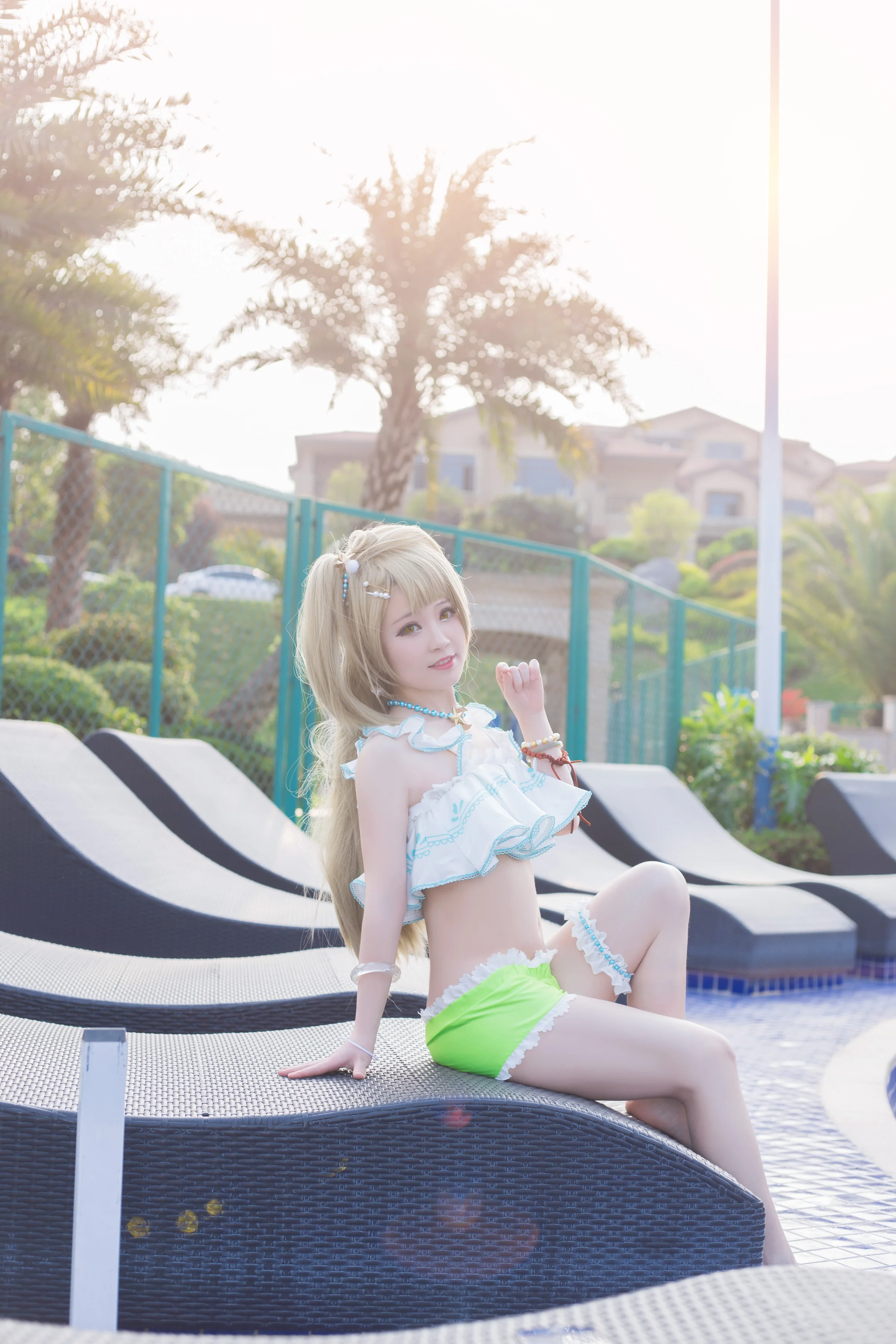 lovelive!南小鸟泳装COS写真