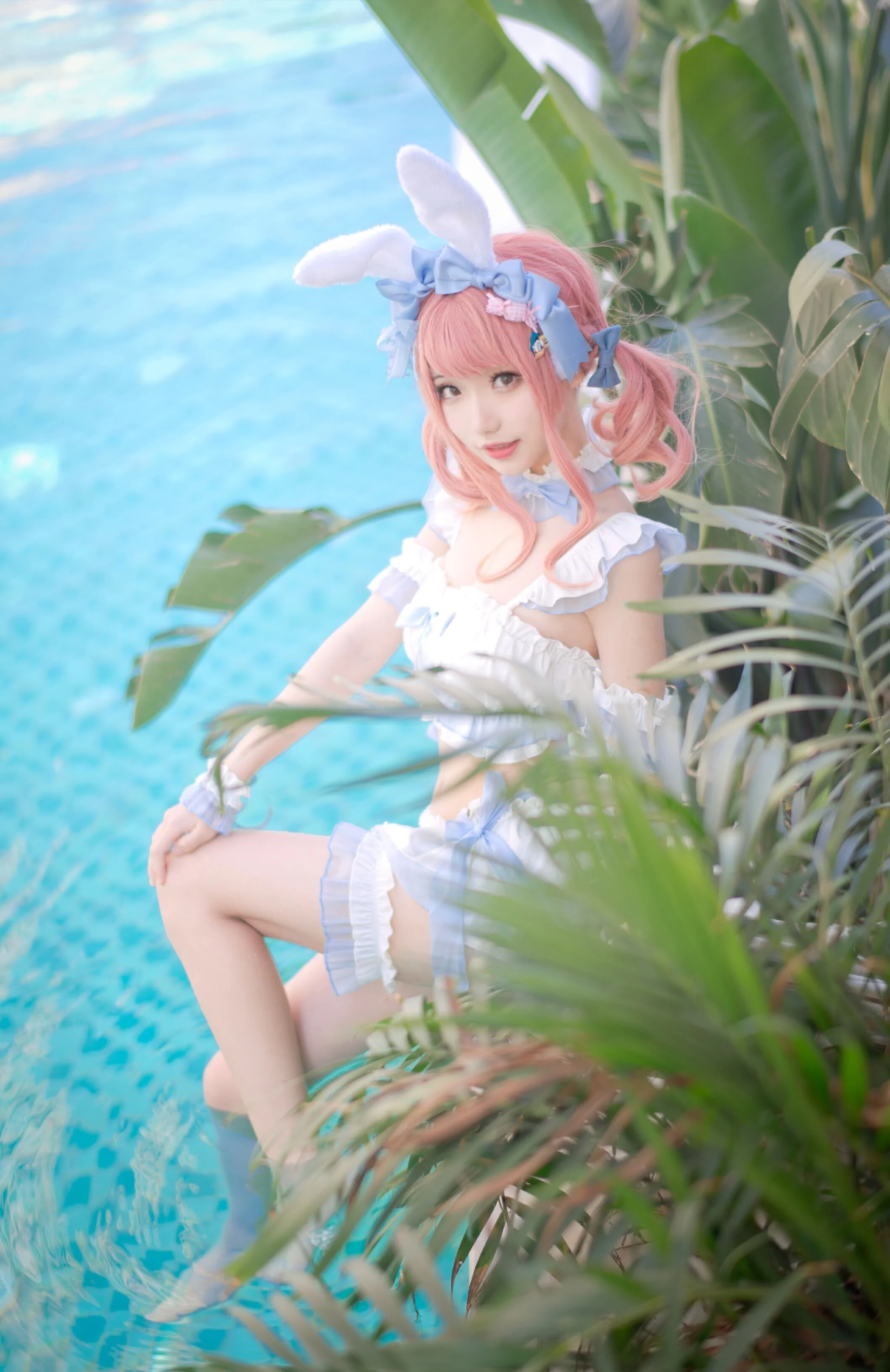 花柒Hana 夏日甜芯泳装写真
