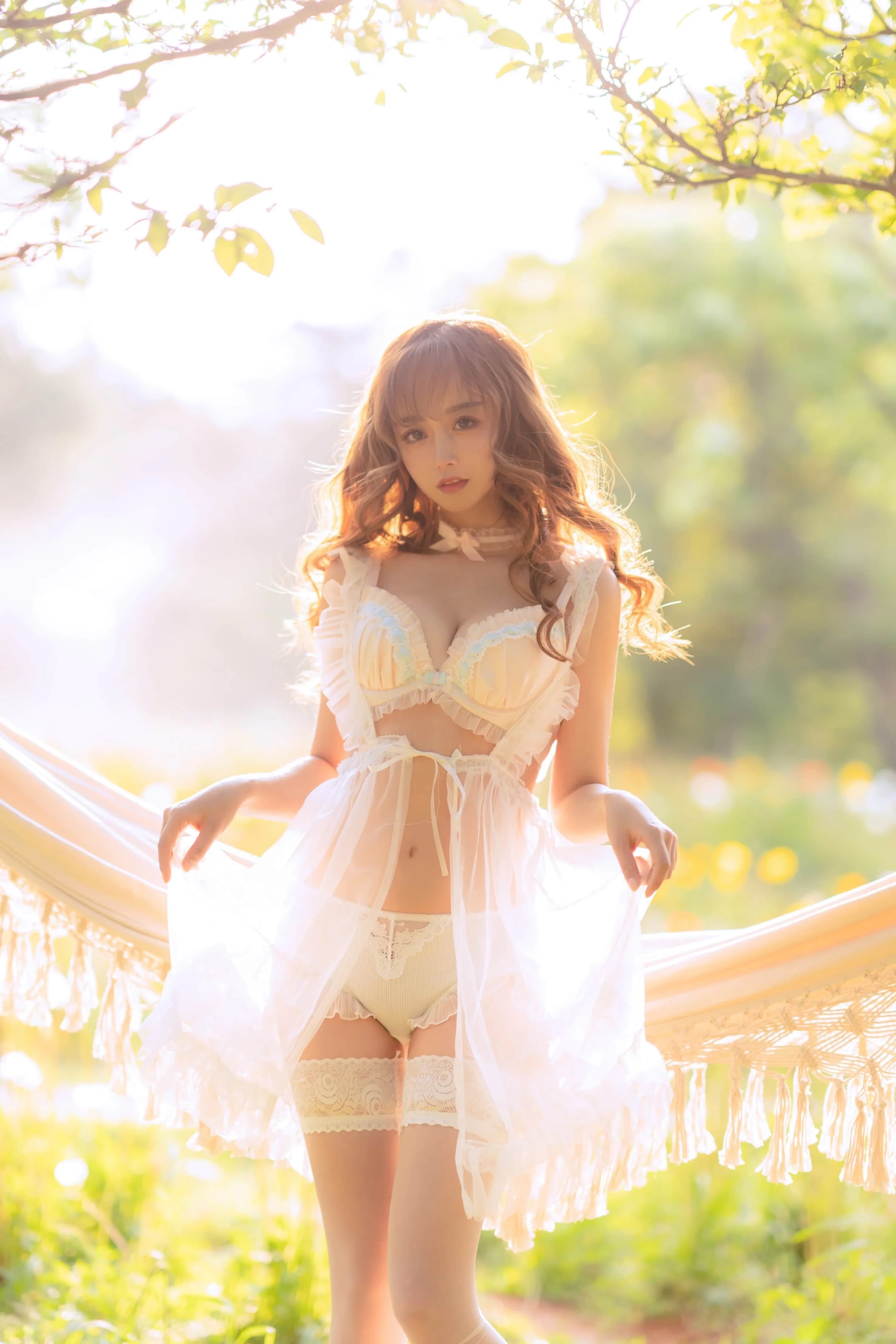过期米线线喵 夏日限定 吊床 [52P]｜高清图片集